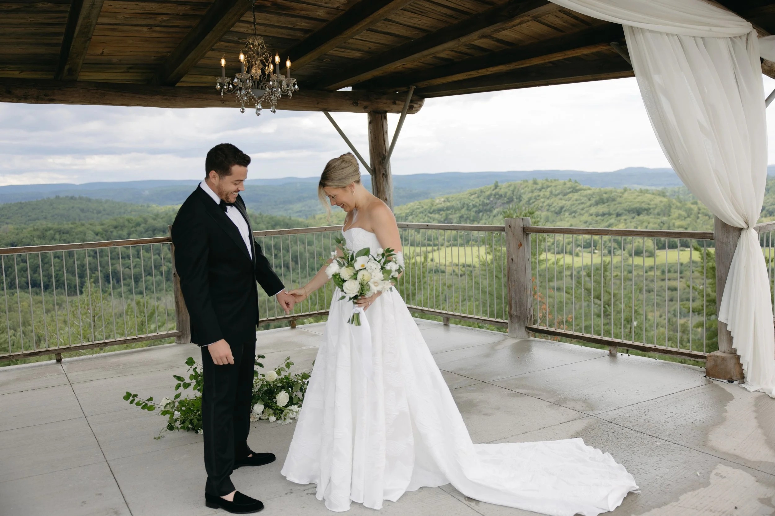 GraceAndGold-VJ-WED-0244.jpg