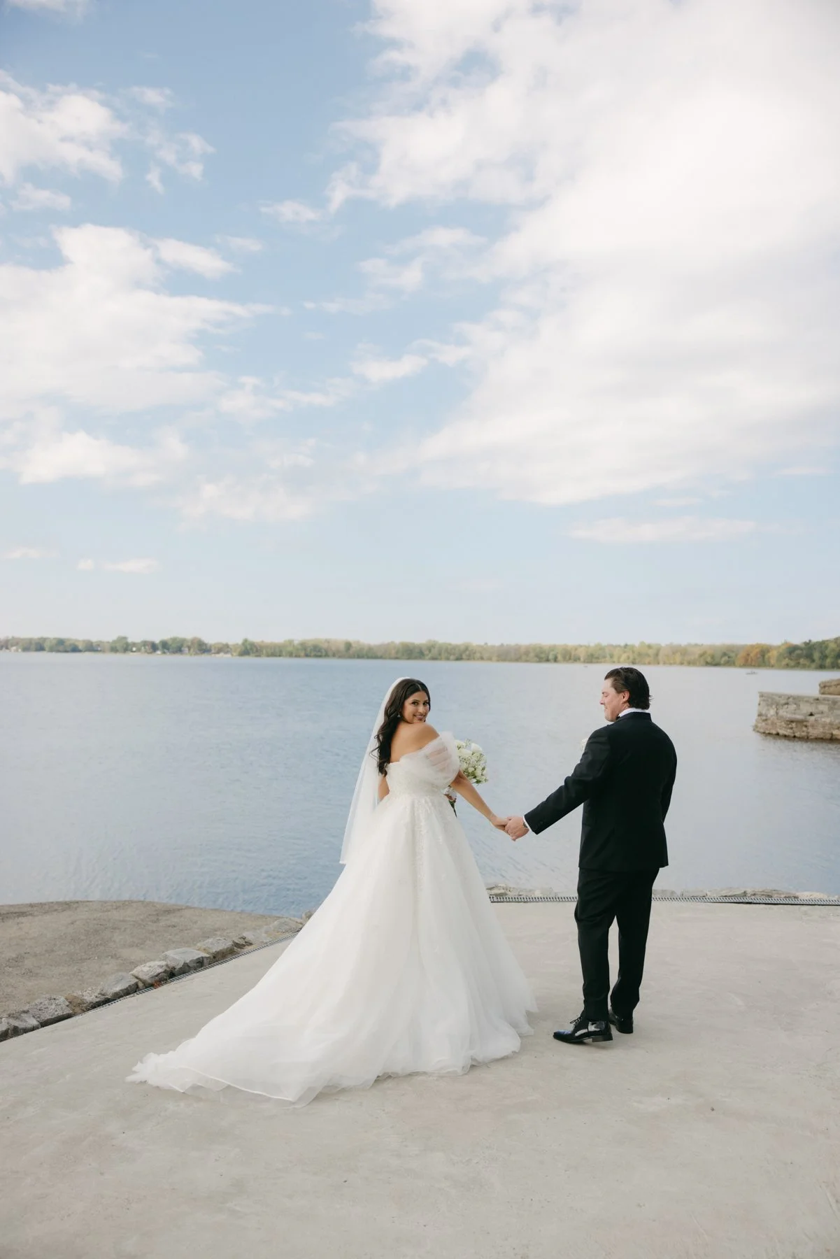 britannia-yacht-club-wedding-mn-0052.jpg