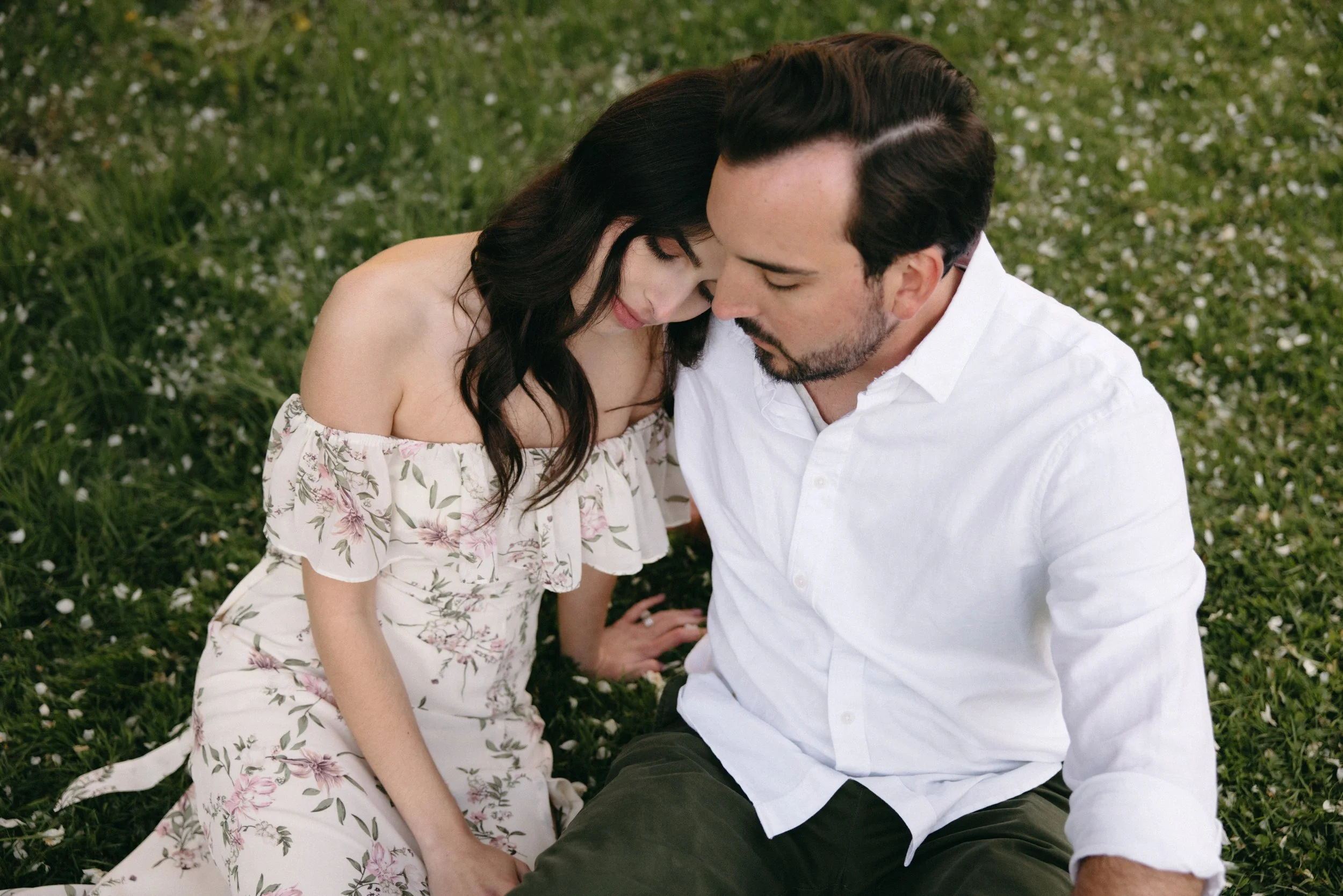 ottawa-blossom-engagement-session-0105.jpg