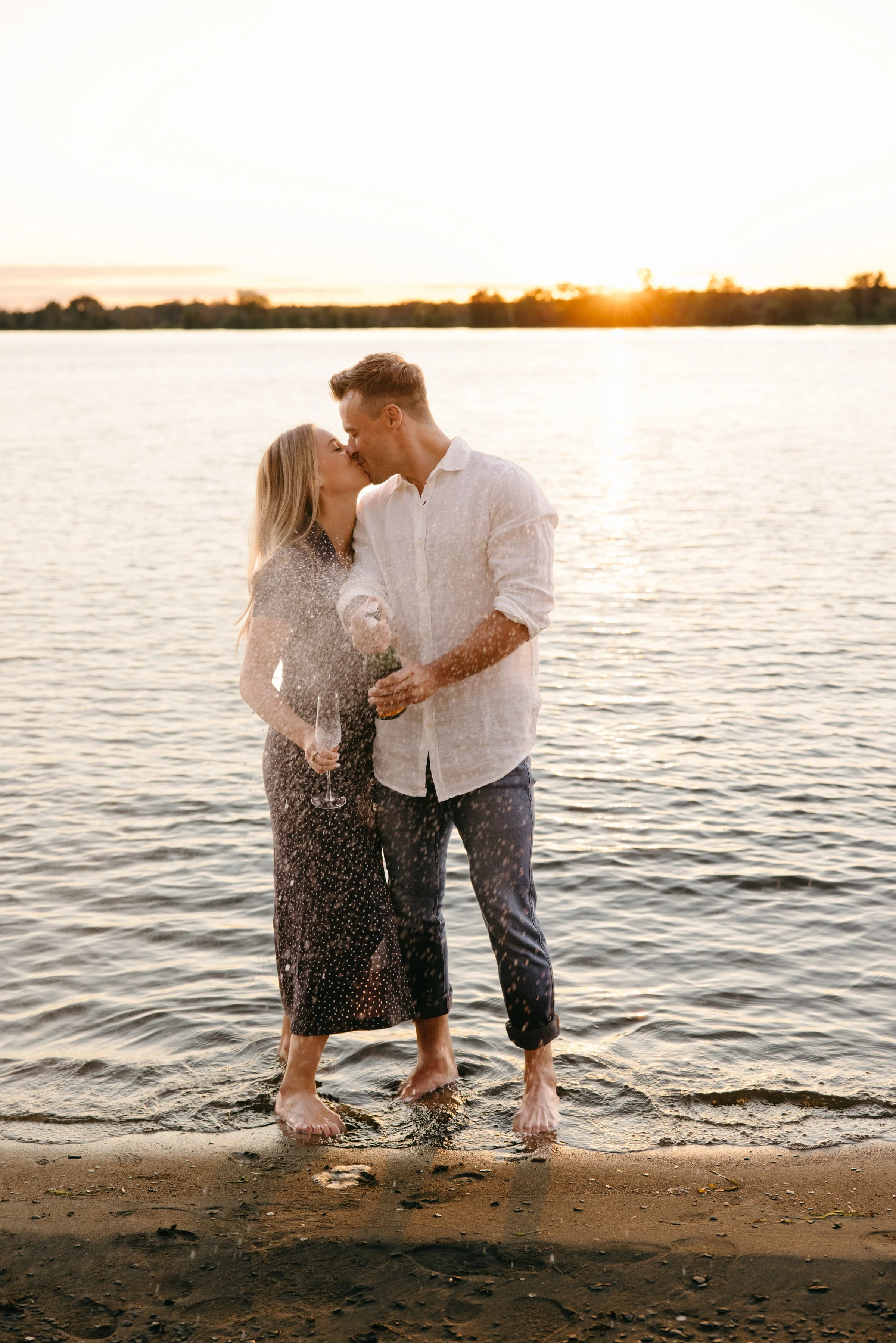 ottawa-ENGAGEMENT-photographer-0056.jpg