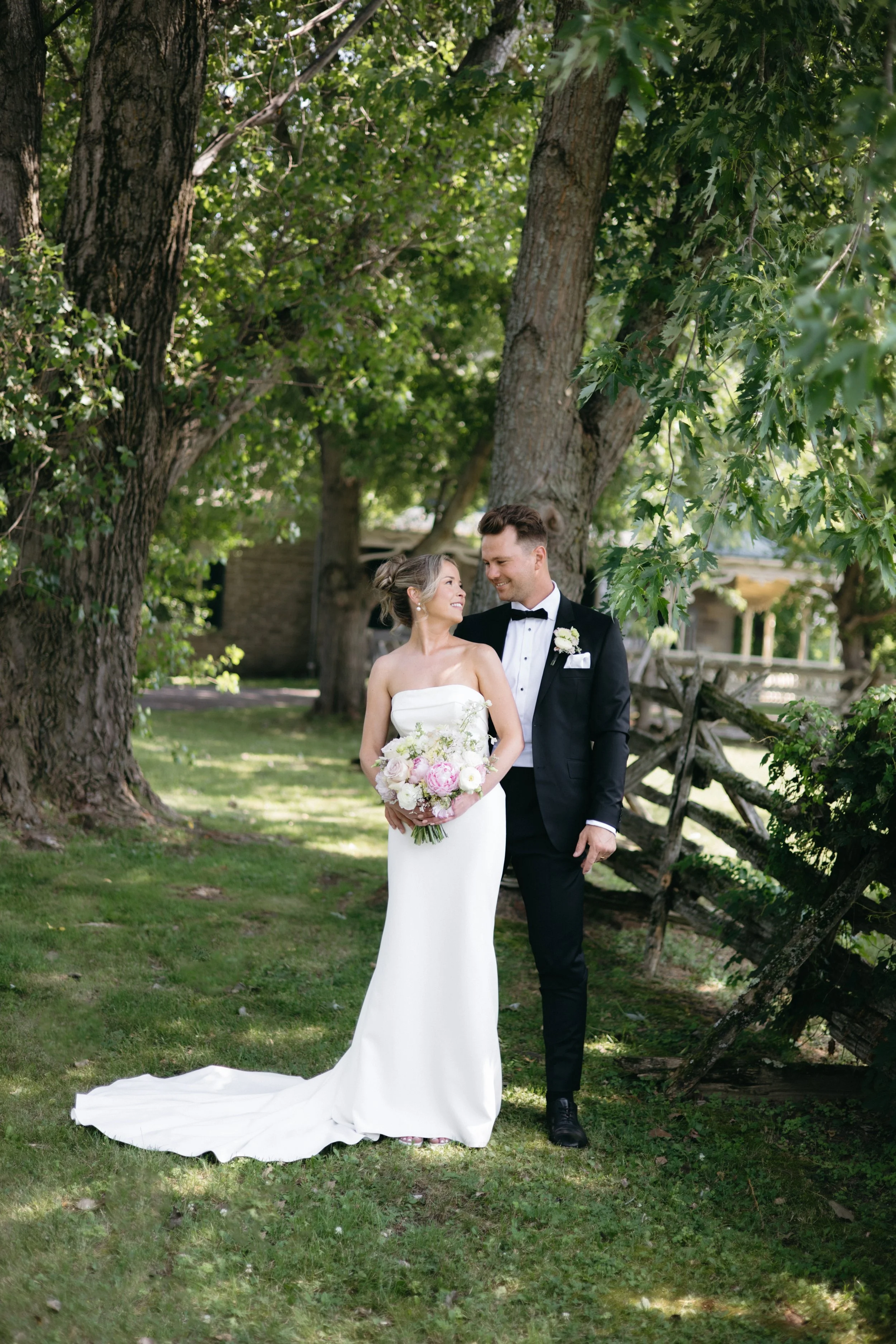 GraceAndGold-JA-WED-0233.jpg