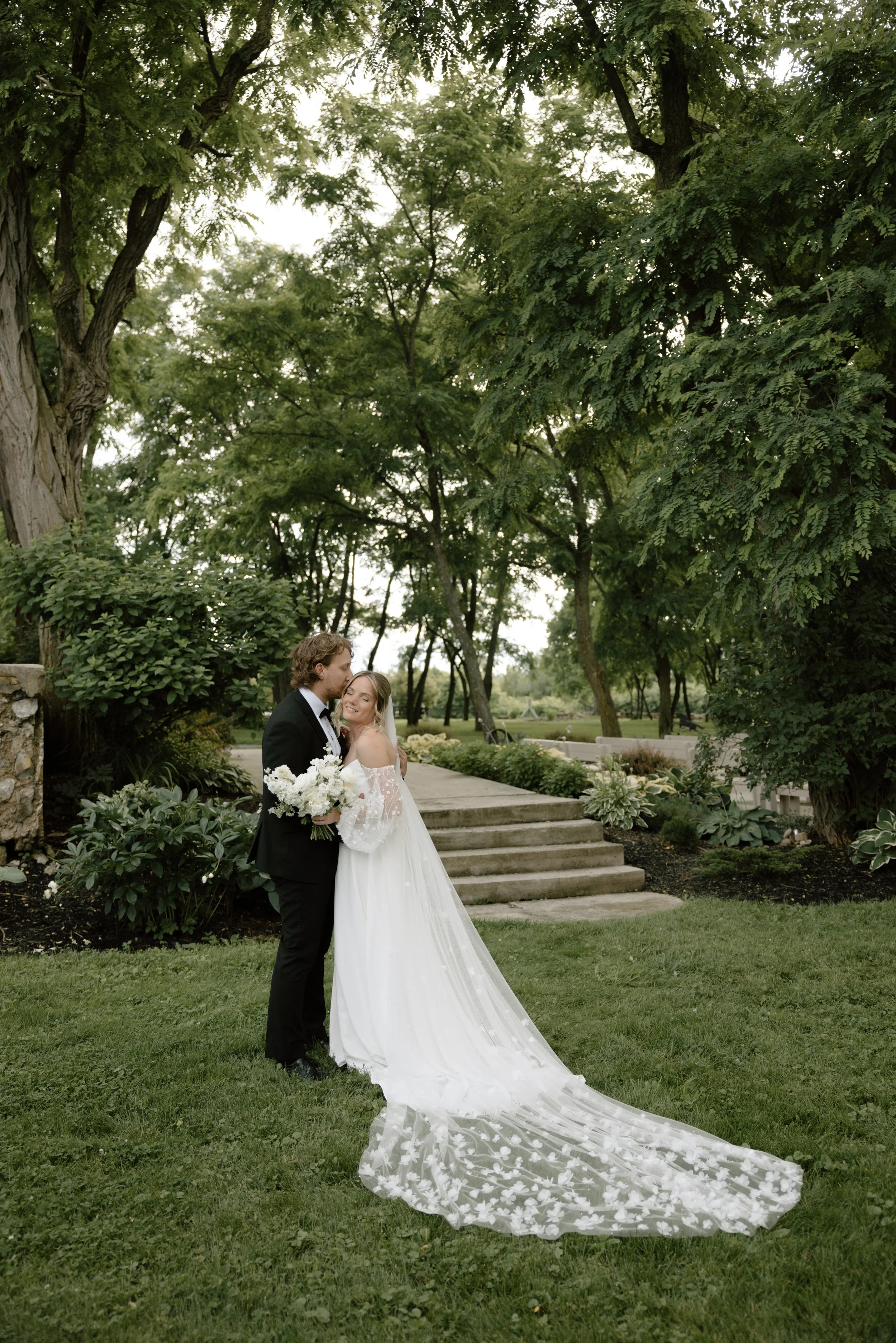 GraceAndGold-TP-WED-1000.jpg