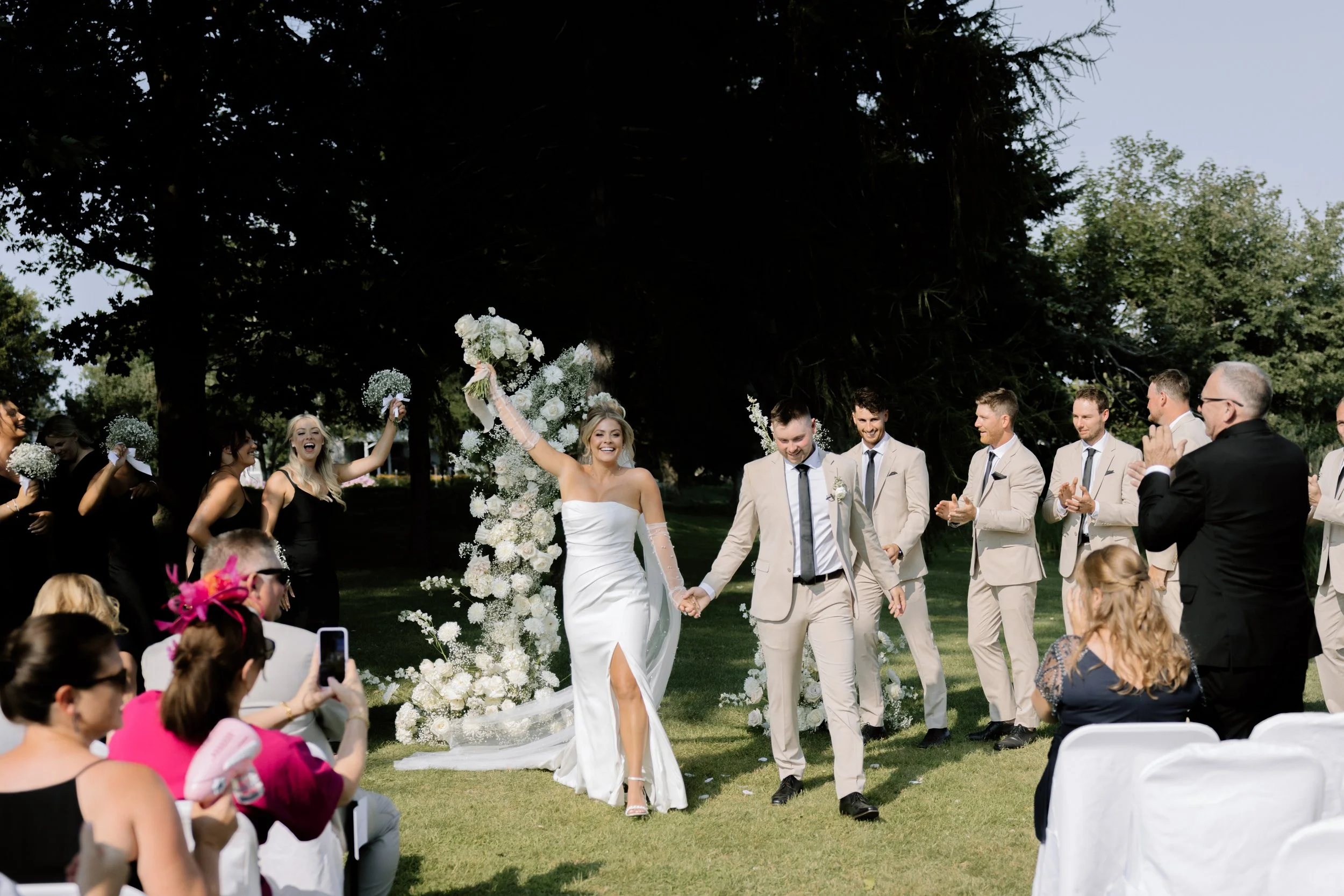 GraceAndGold-MJ-WED-1057.jpg