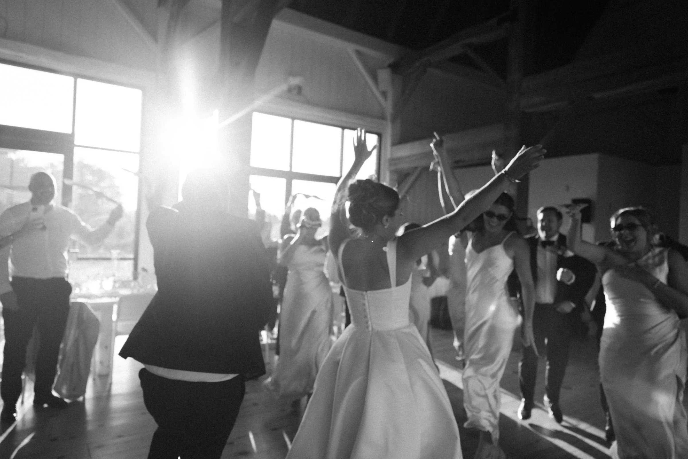The Brighthouse Farm Wedding - Tracy Grace