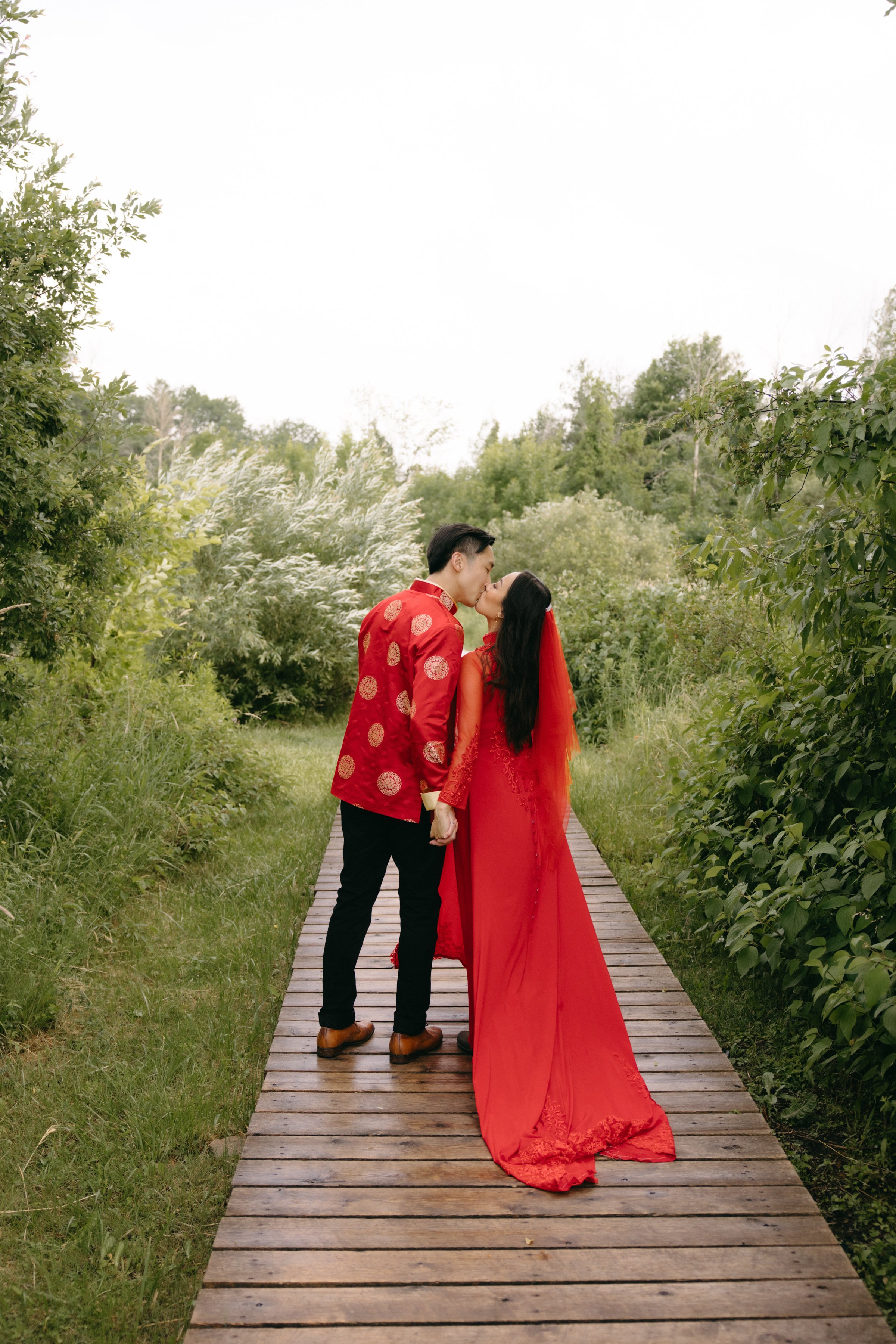 ottawa-elopement-photographer-0023.jpg