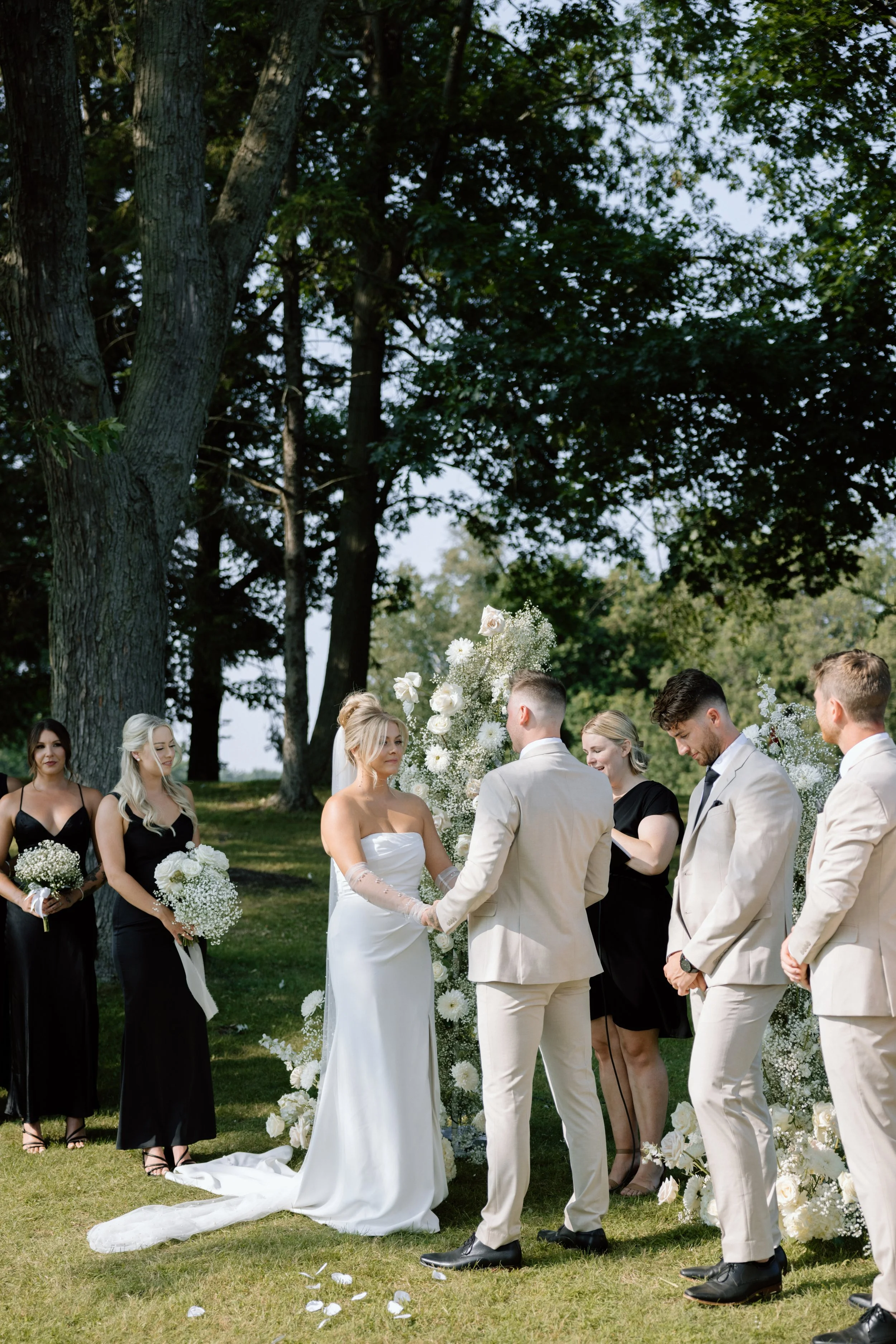 GraceAndGold-MJ-WED-0957.jpg