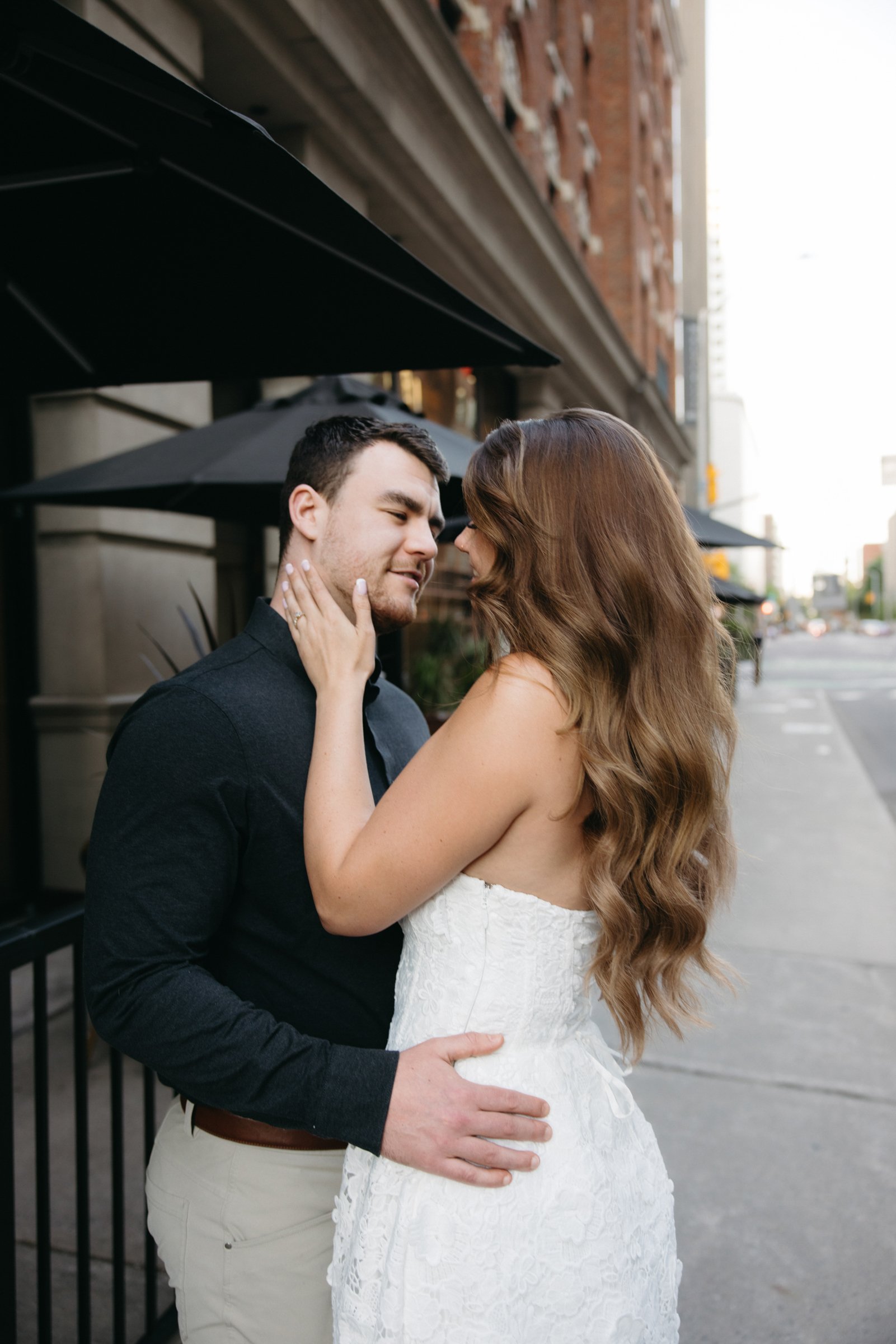downtown-ottawa-engagement-session-kr-0030.jpg