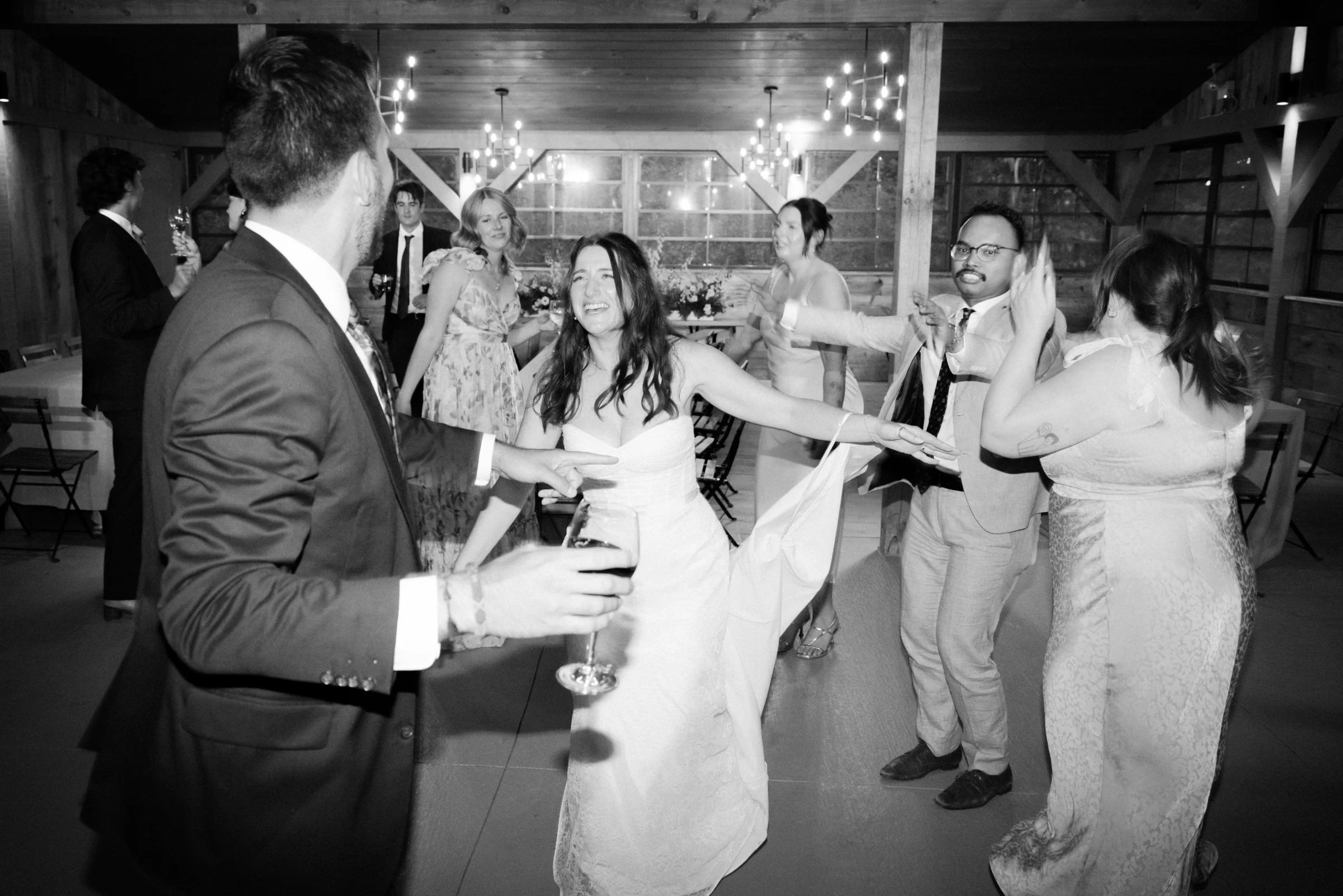 adelina-barn-wedding-photos-la-0239.jpg