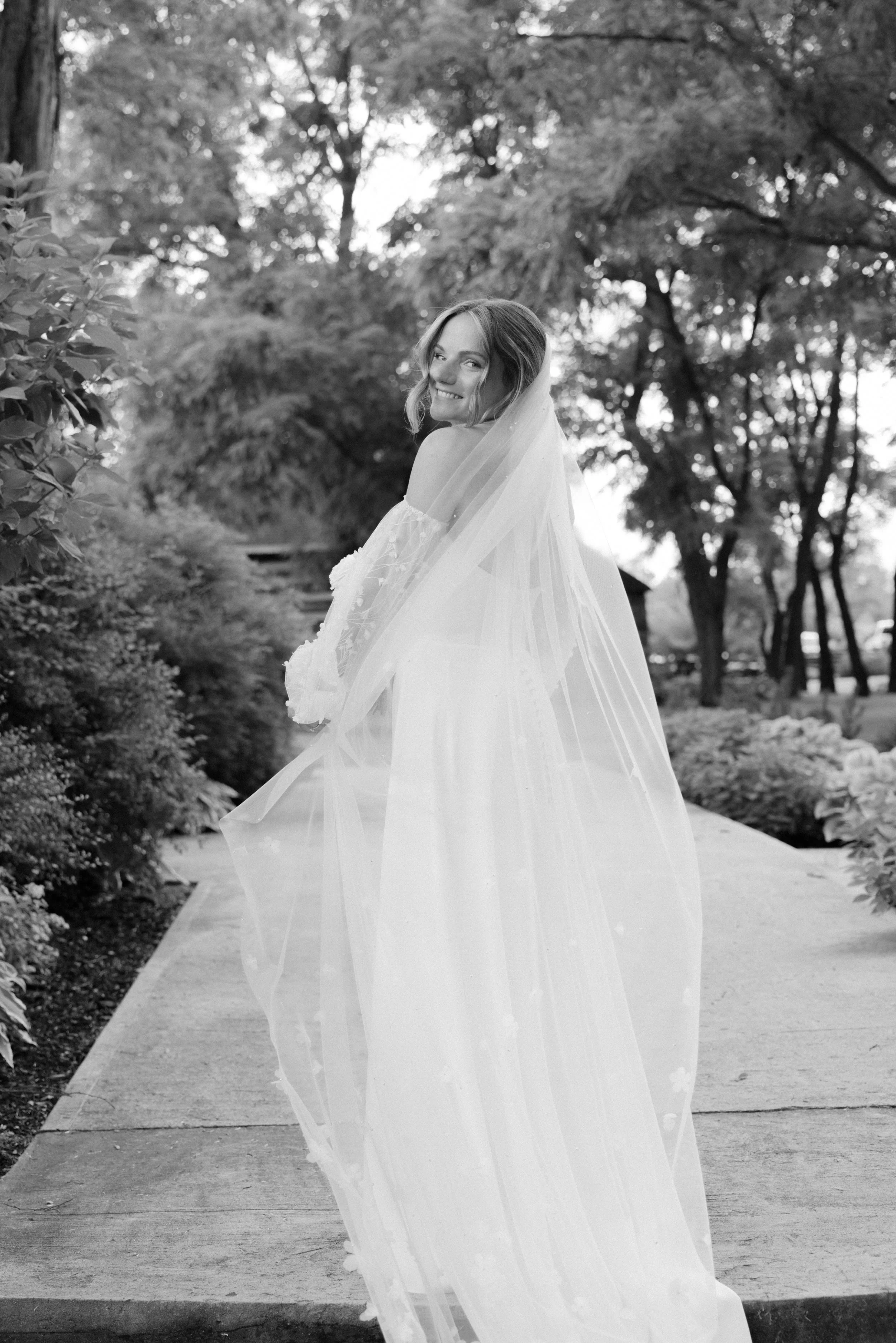 GraceAndGold-TP-WED-1072.jpg