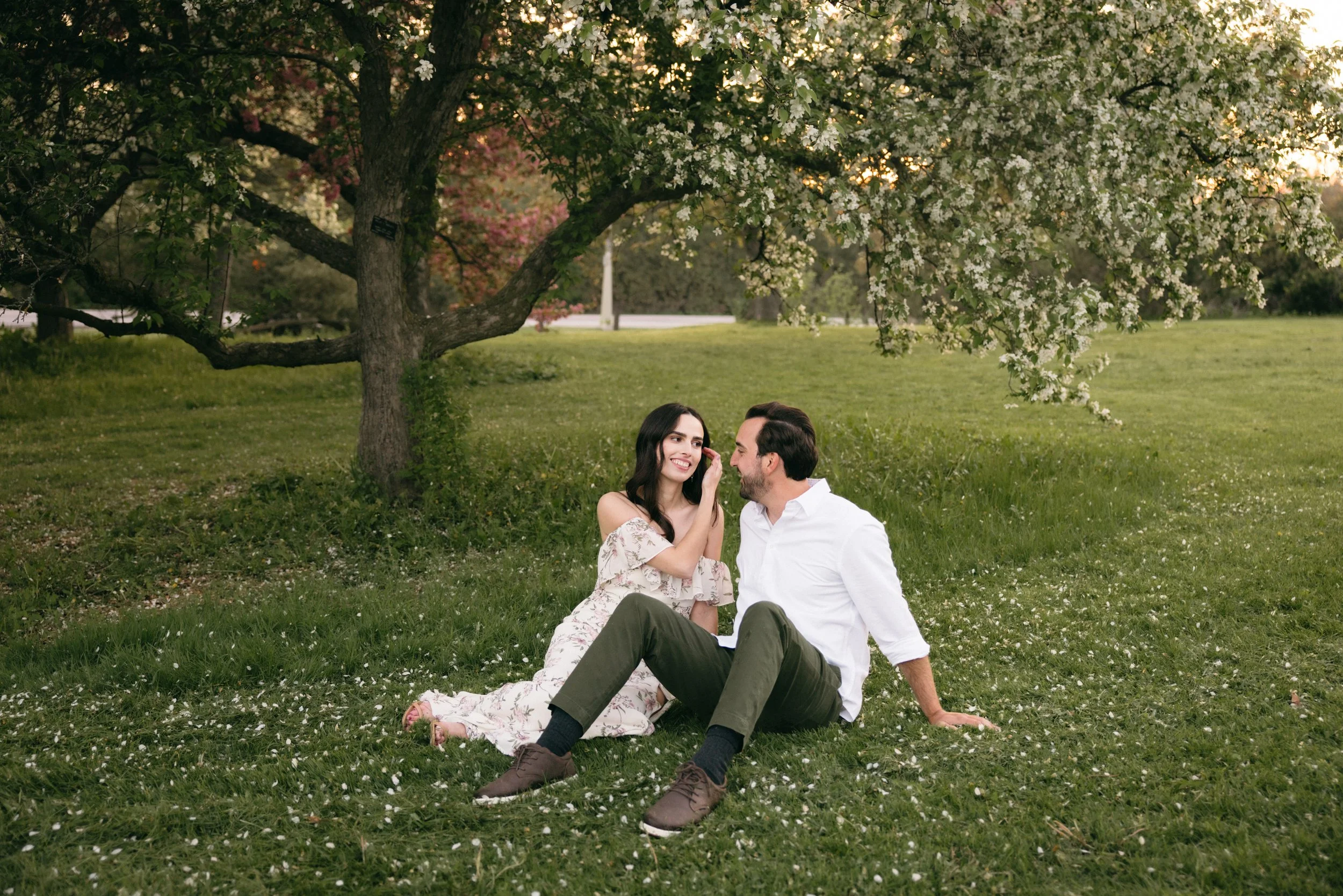 ottawa-blossom-engagement-session-0110.jpg