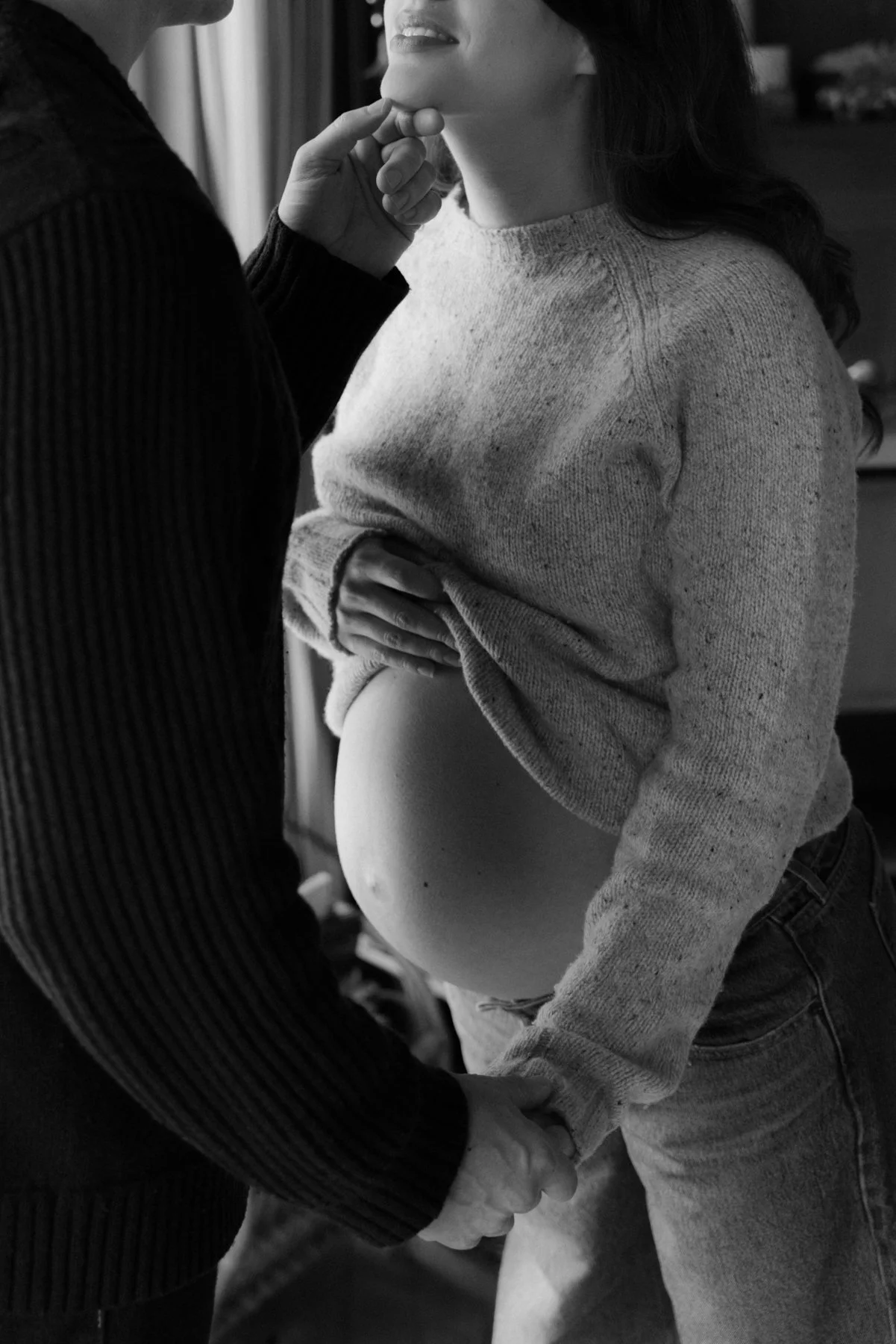 Ottawa-Maternity-Session-Cottage-0087.jpg