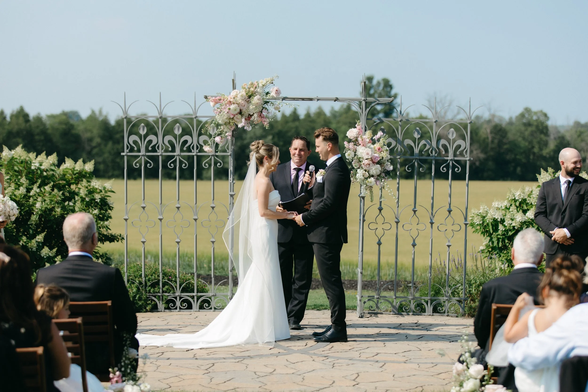 GraceAndGold-JA-WED-0584.jpg
