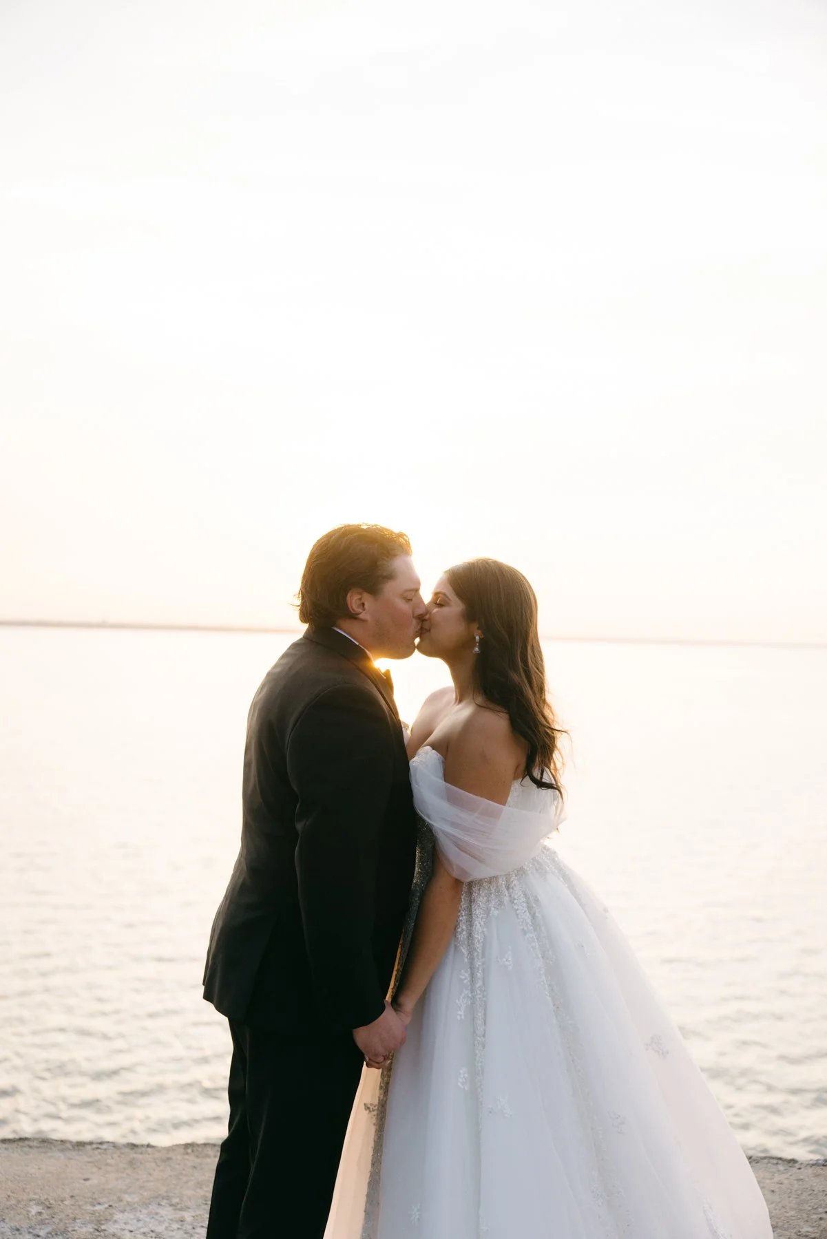 britannia-yacht-club-wedding-mn-0225.jpg