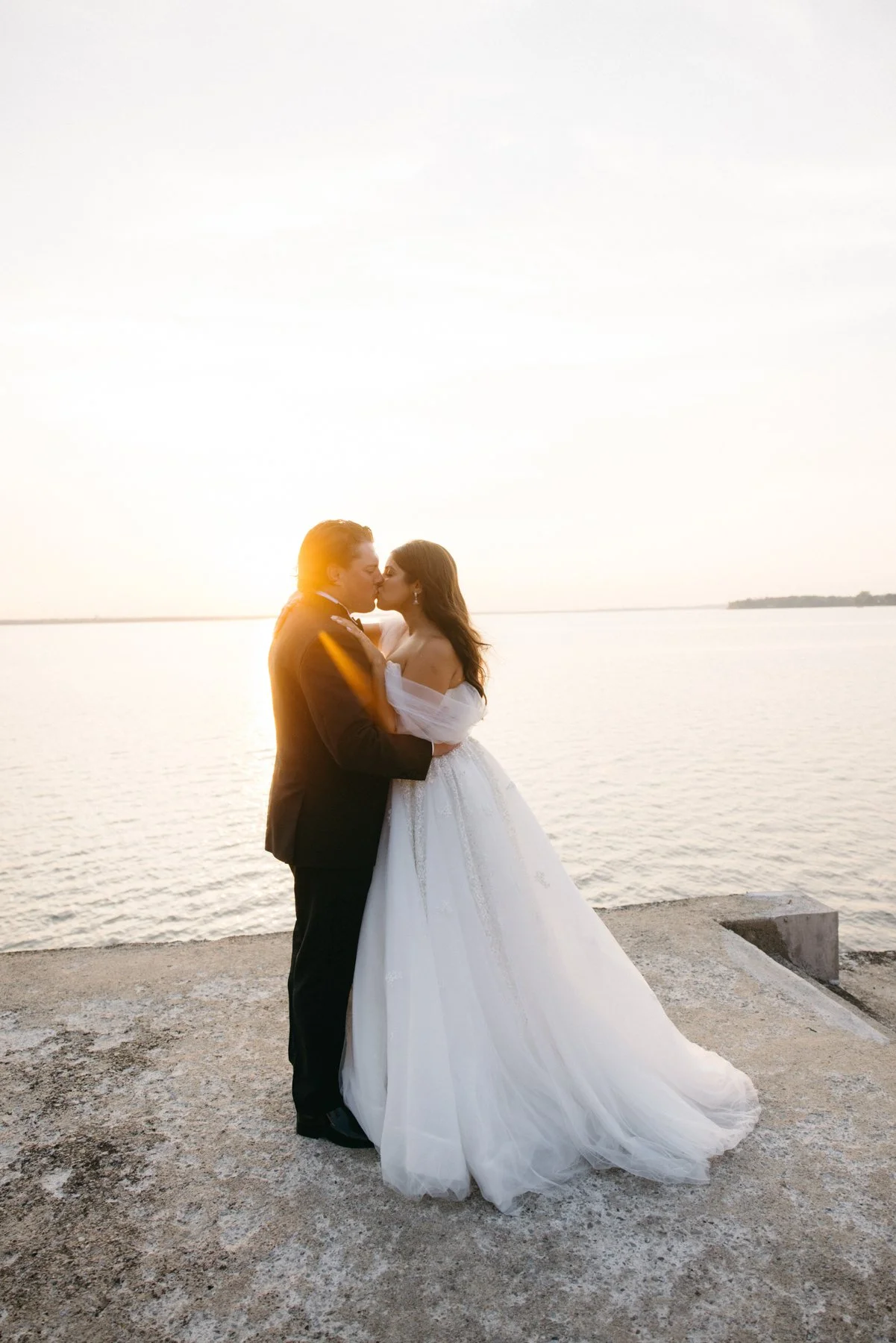 britannia-yacht-club-wedding-mn-0226.jpg