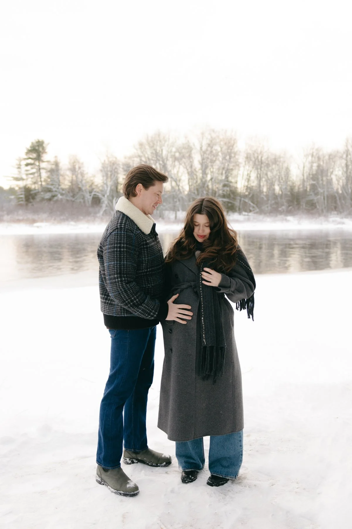 Ottawa-Maternity-Session-Cottage-0134.jpg