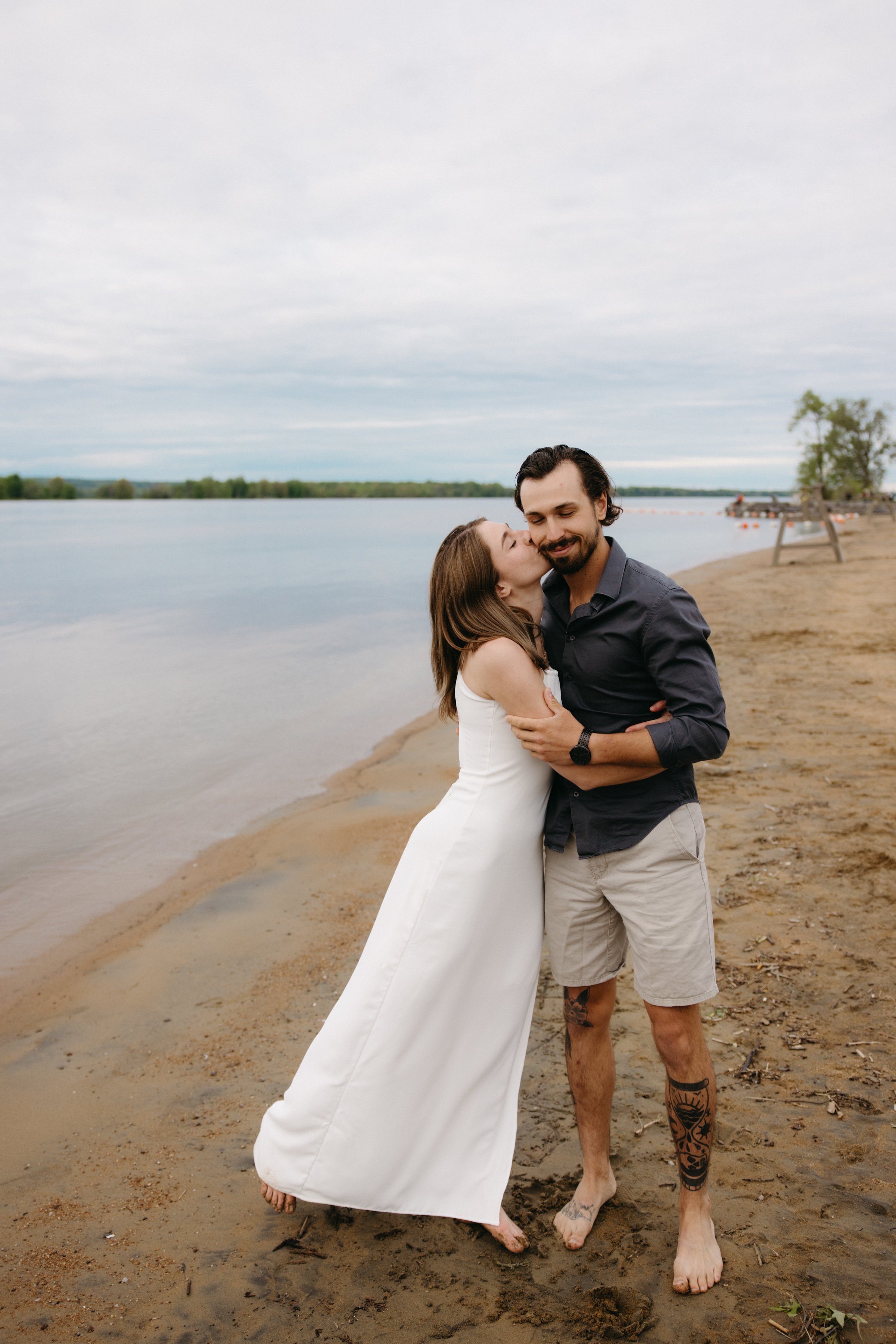 petrie-island-engagement-session-0058.jpg