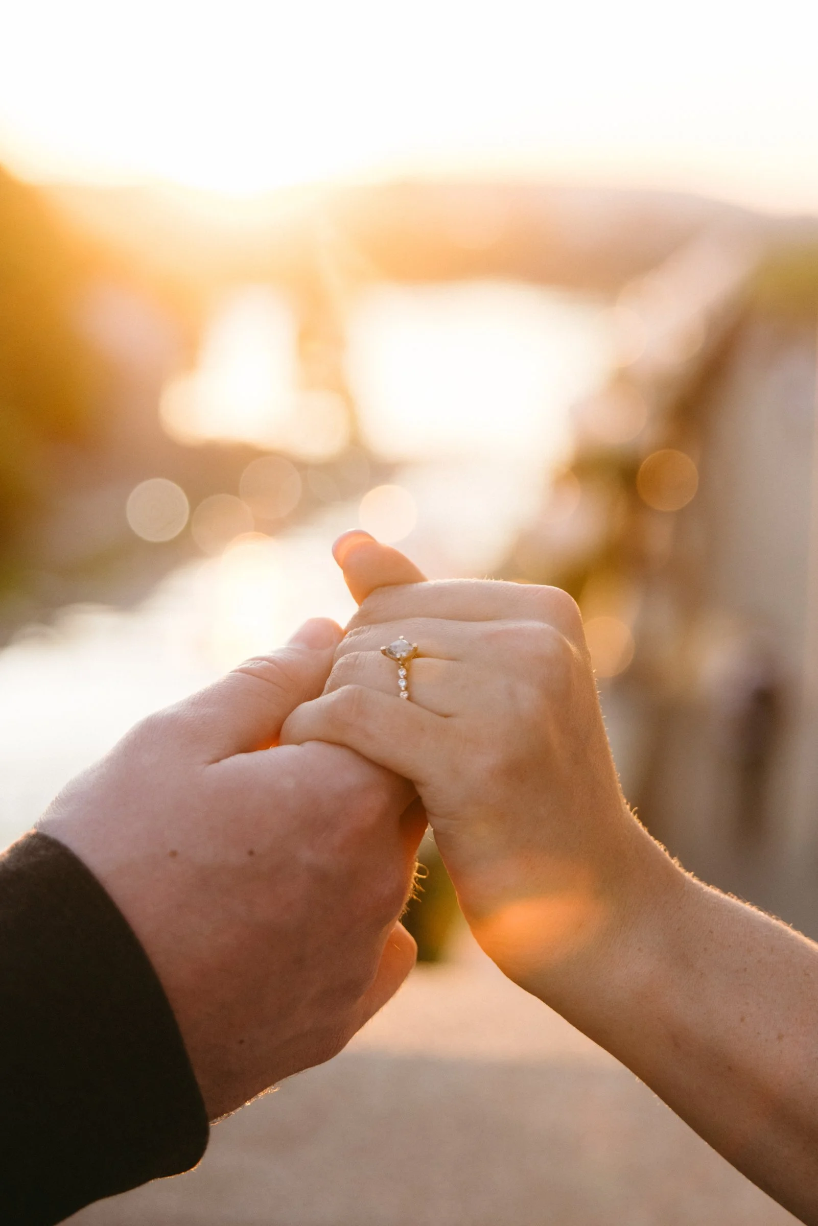 downtown-ottawa-engagement-session-kr-0066.jpg