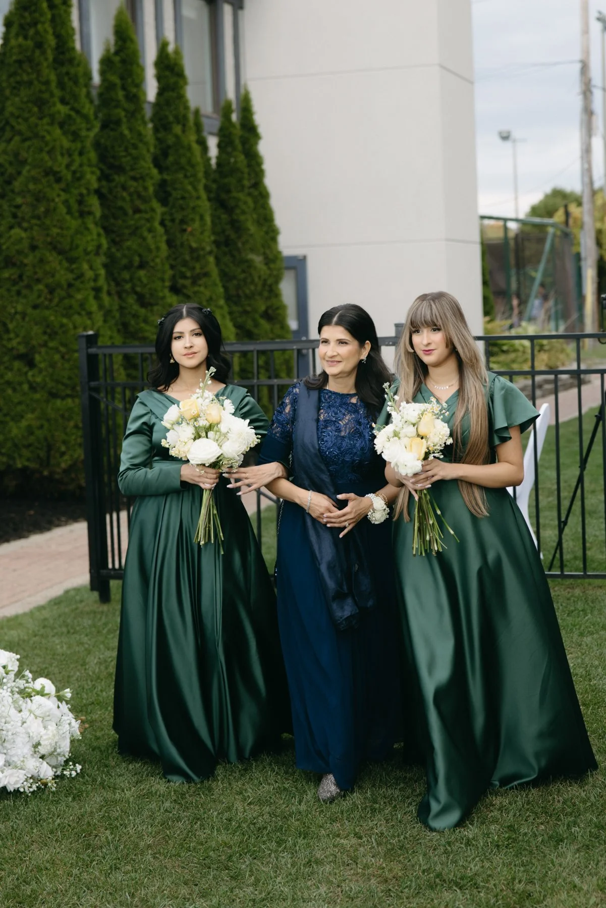 britannia-yacht-club-wedding-mn-0083.jpg