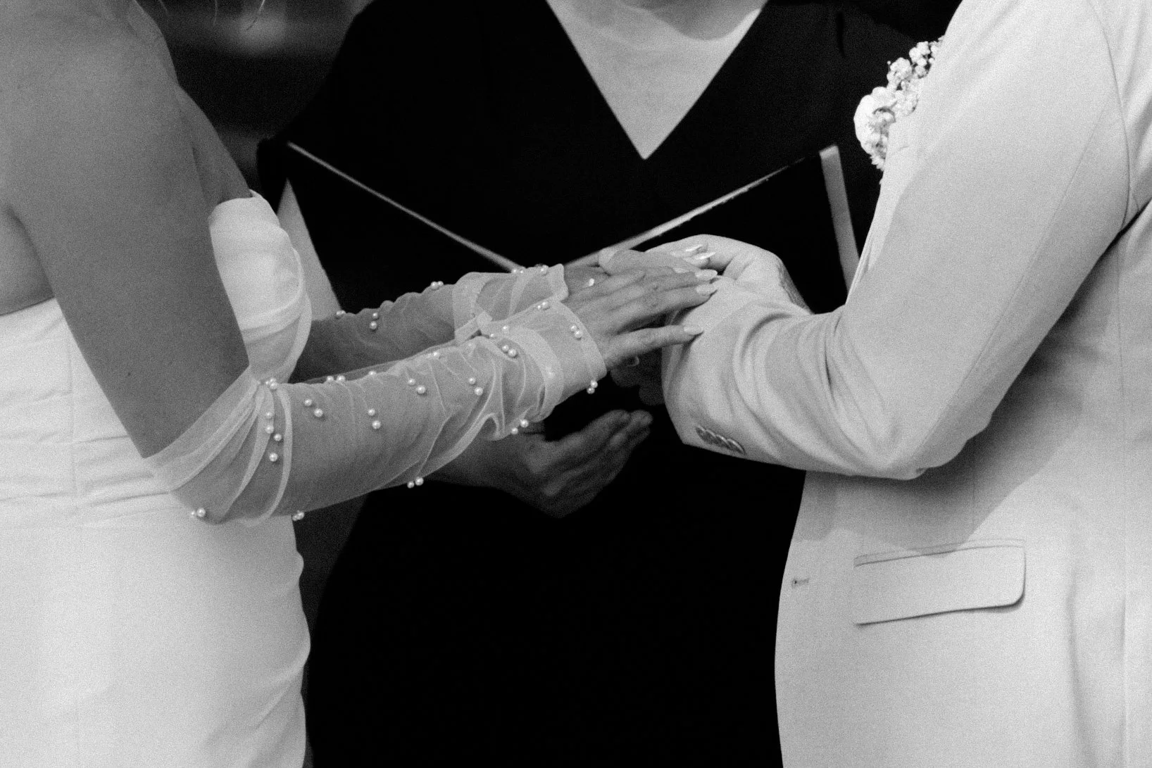 GraceAndGold-MJ-WED-1010.jpg