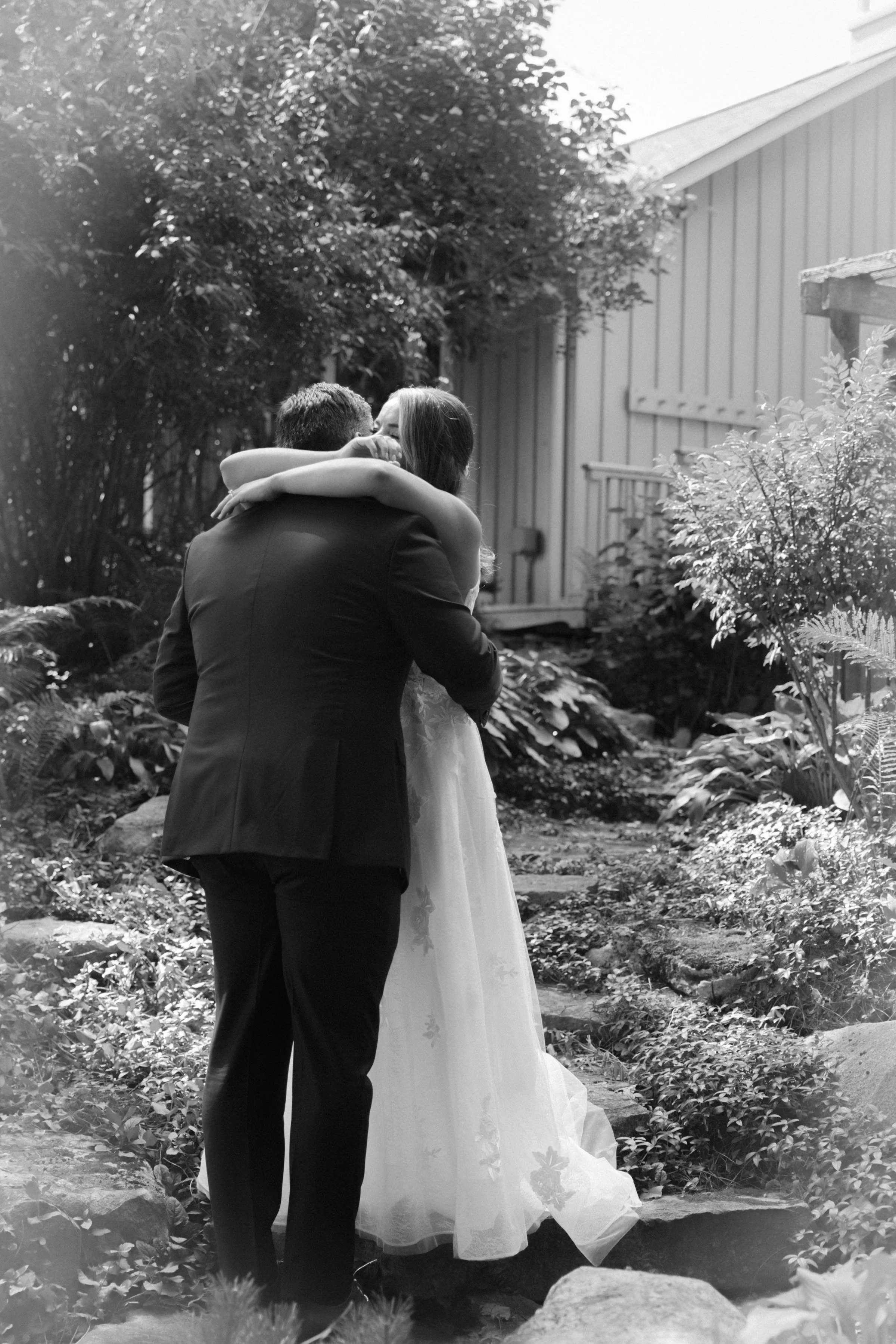 ottawa-backyard-wedding-0023.jpg