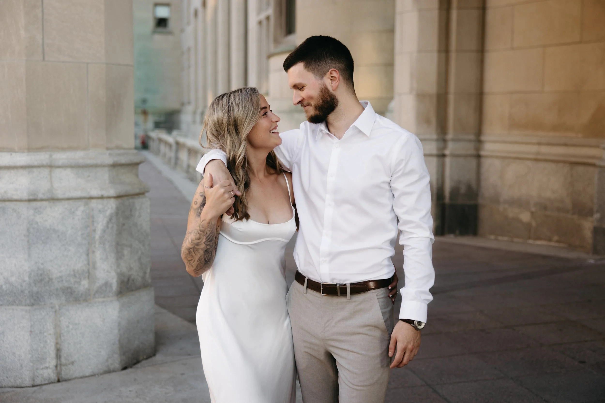 ottawa-downtown-engagement-session-0040.jpg