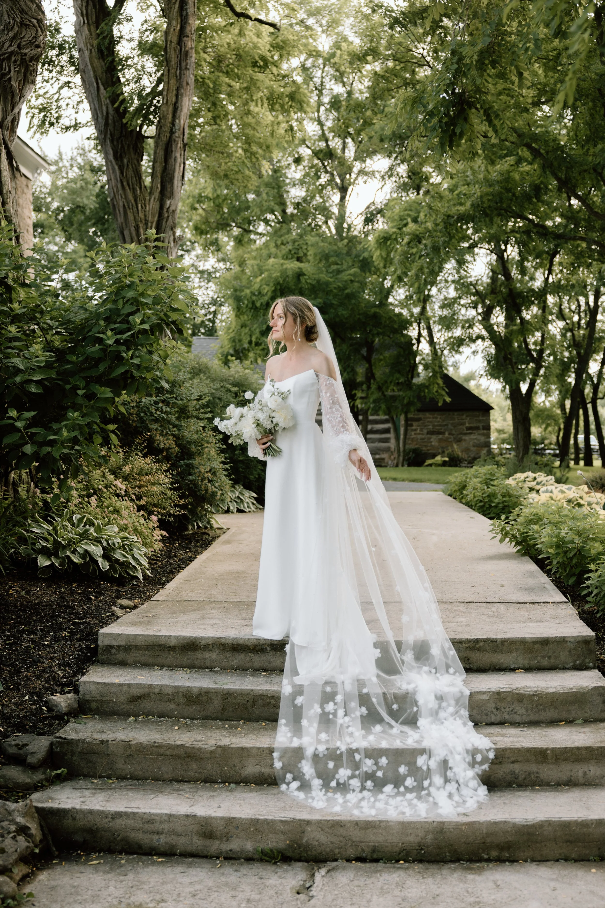 GraceAndGold-TP-WED-1066.jpg