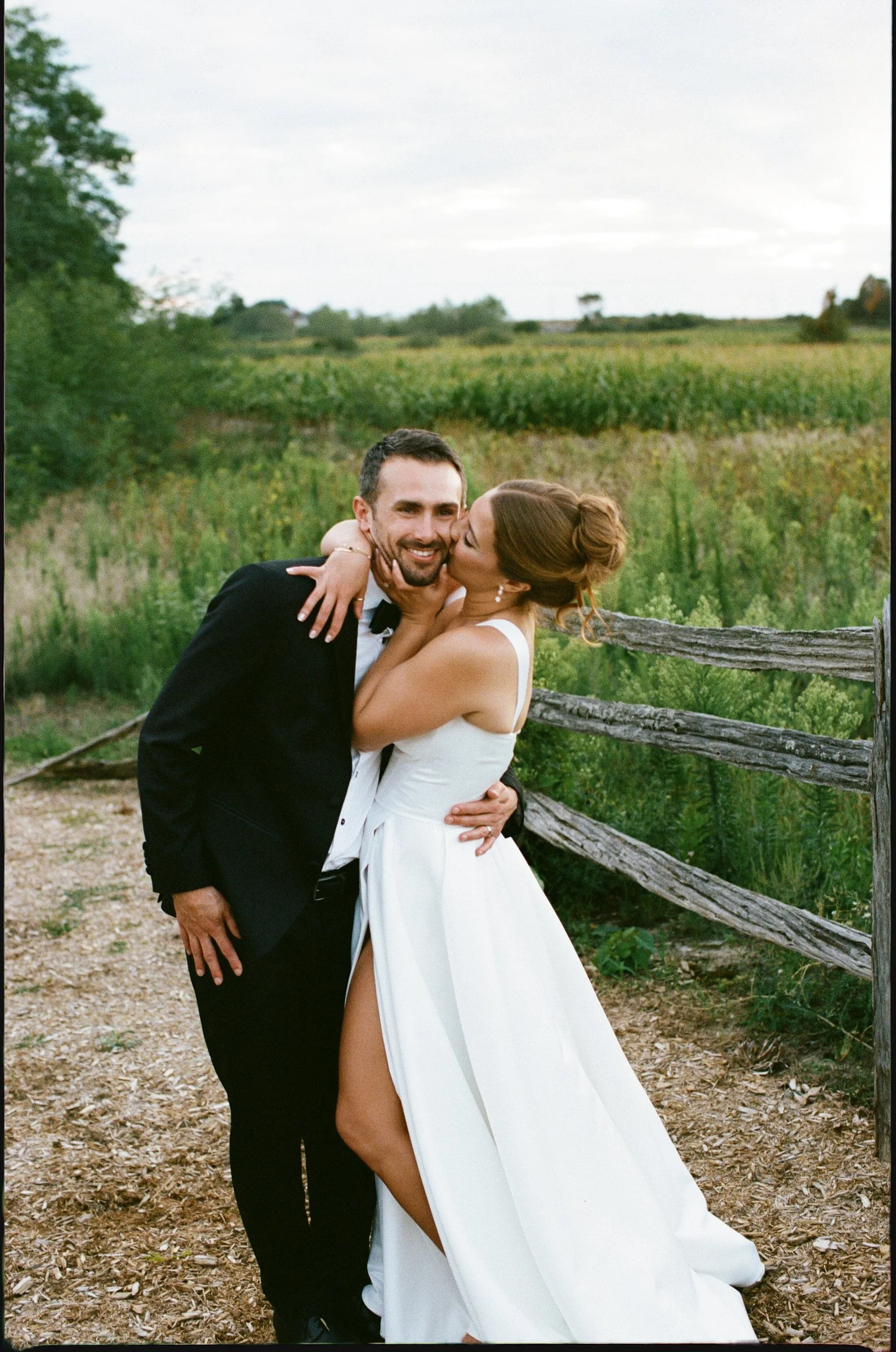 The Brighthouse Farm Wedding - Tracy Grace