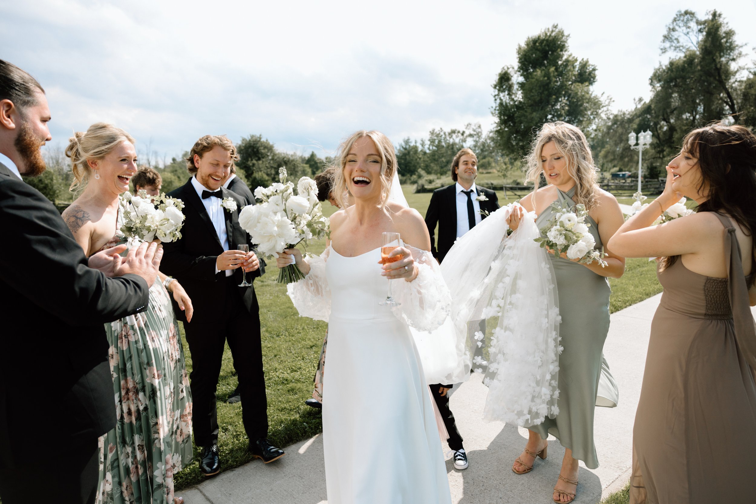 GraceAndGold-TP-WED-0651.jpg
