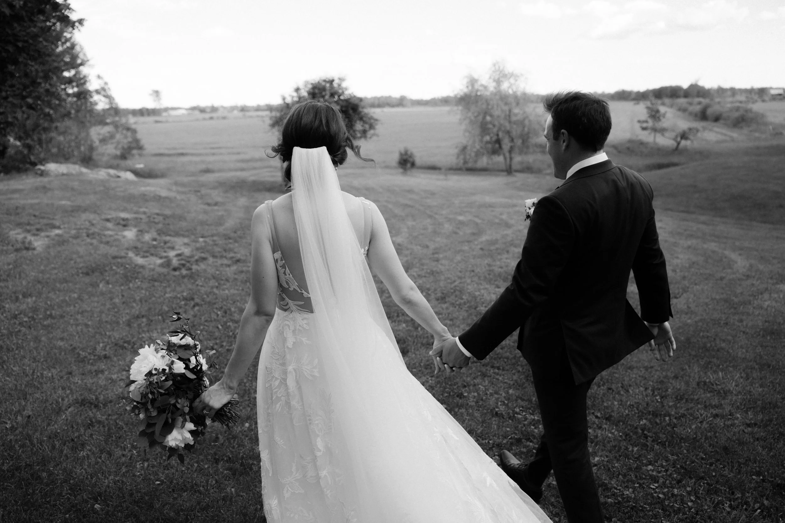 adelina-barn-wedding-0105.jpg