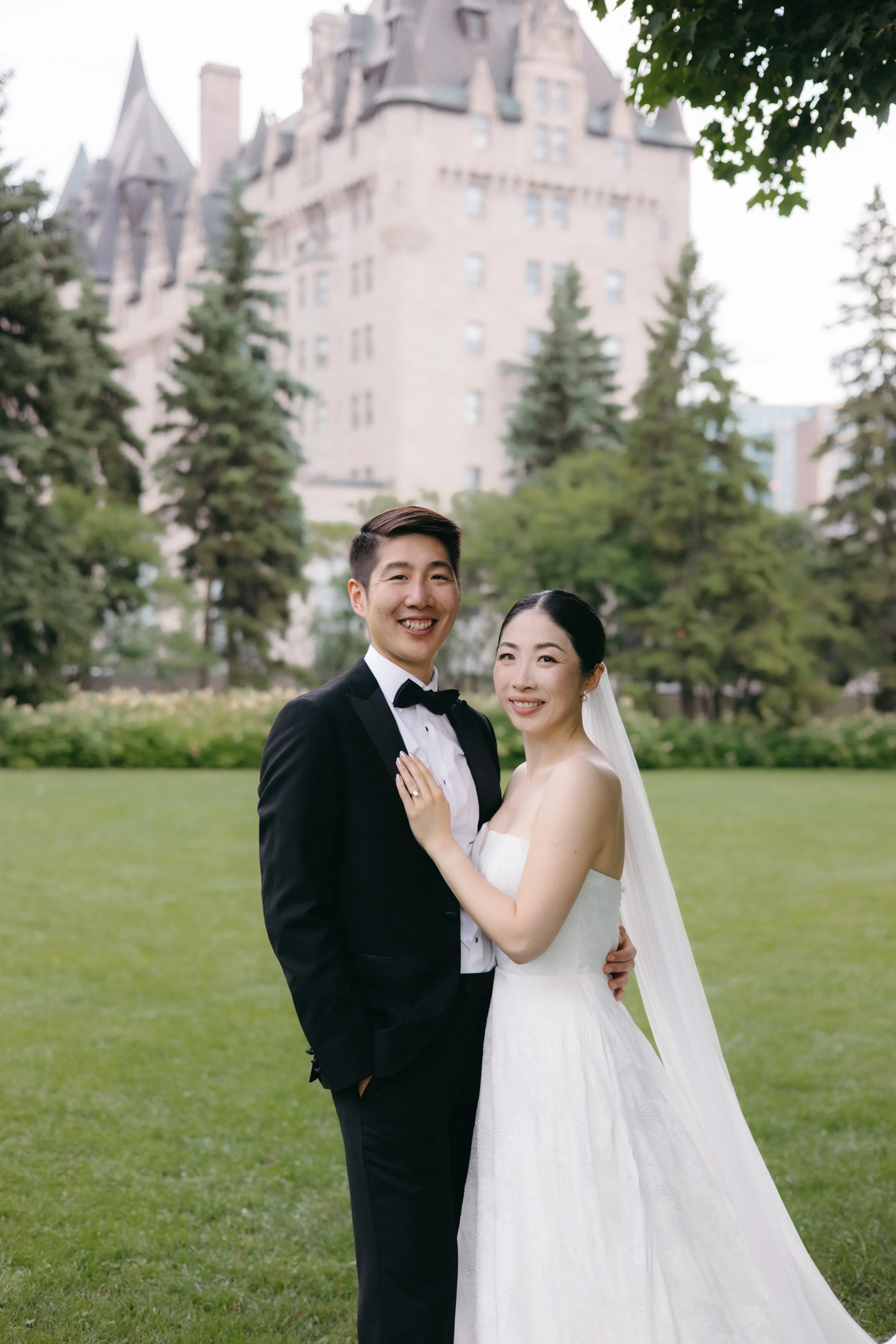GraceAndGold-YR-WED-0343.jpg