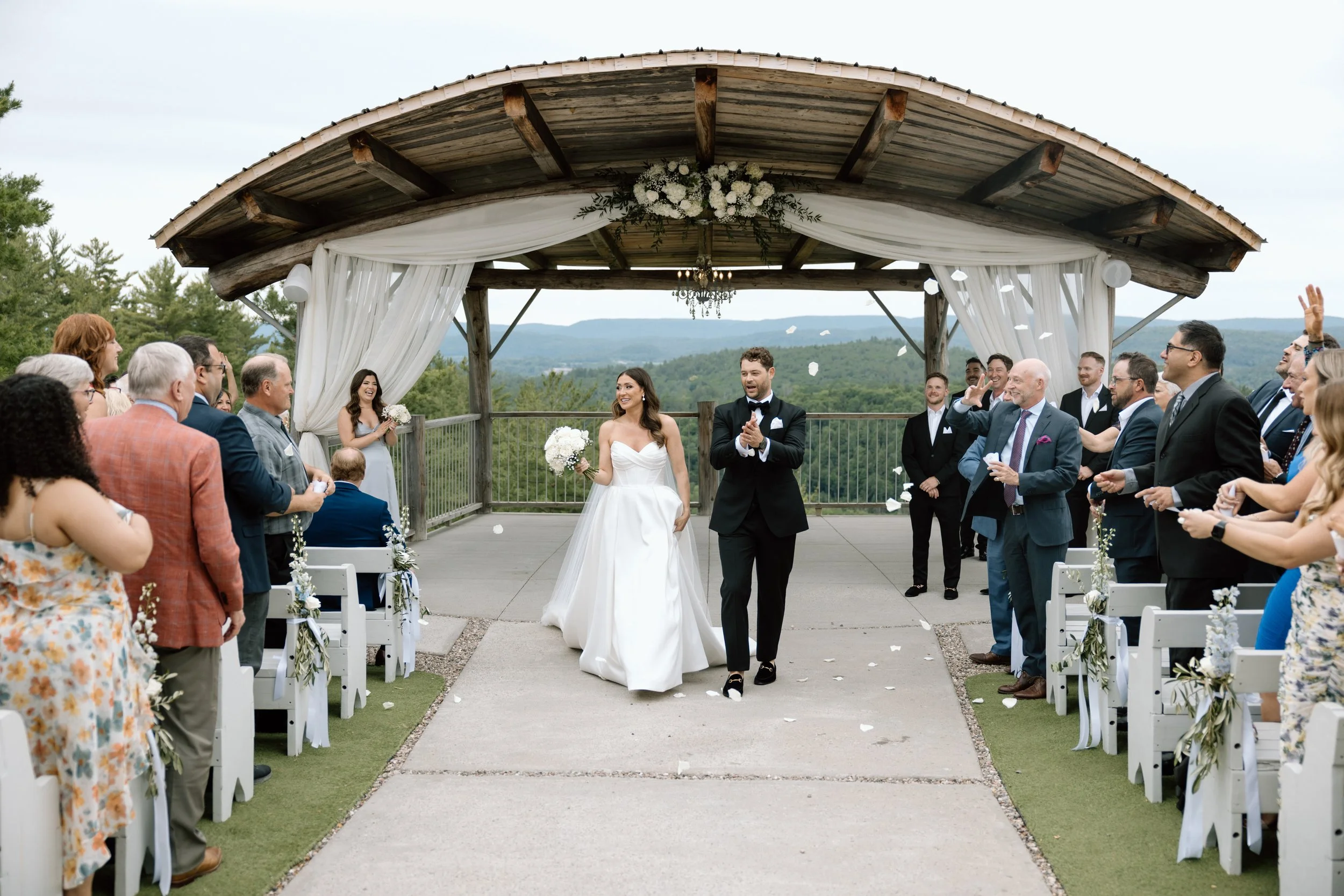 Le Belvedere Wedding Photos - Tracy Grace