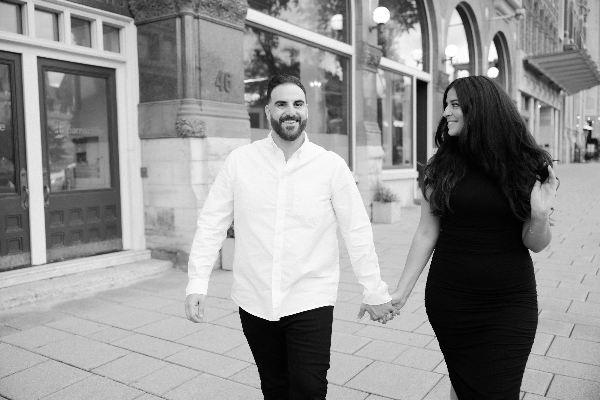 ottawa-downtown-engagement-session-0033.jpg