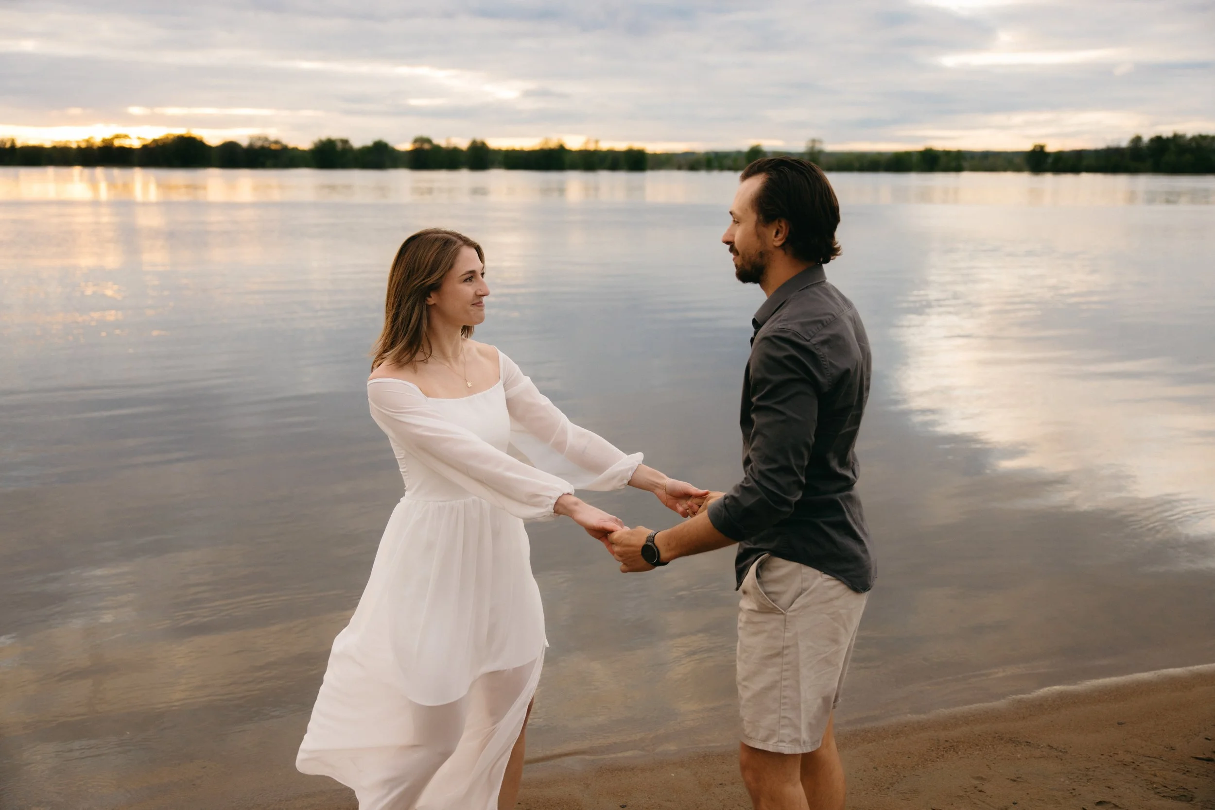 petrie-island-engagement-session-0086.jpg