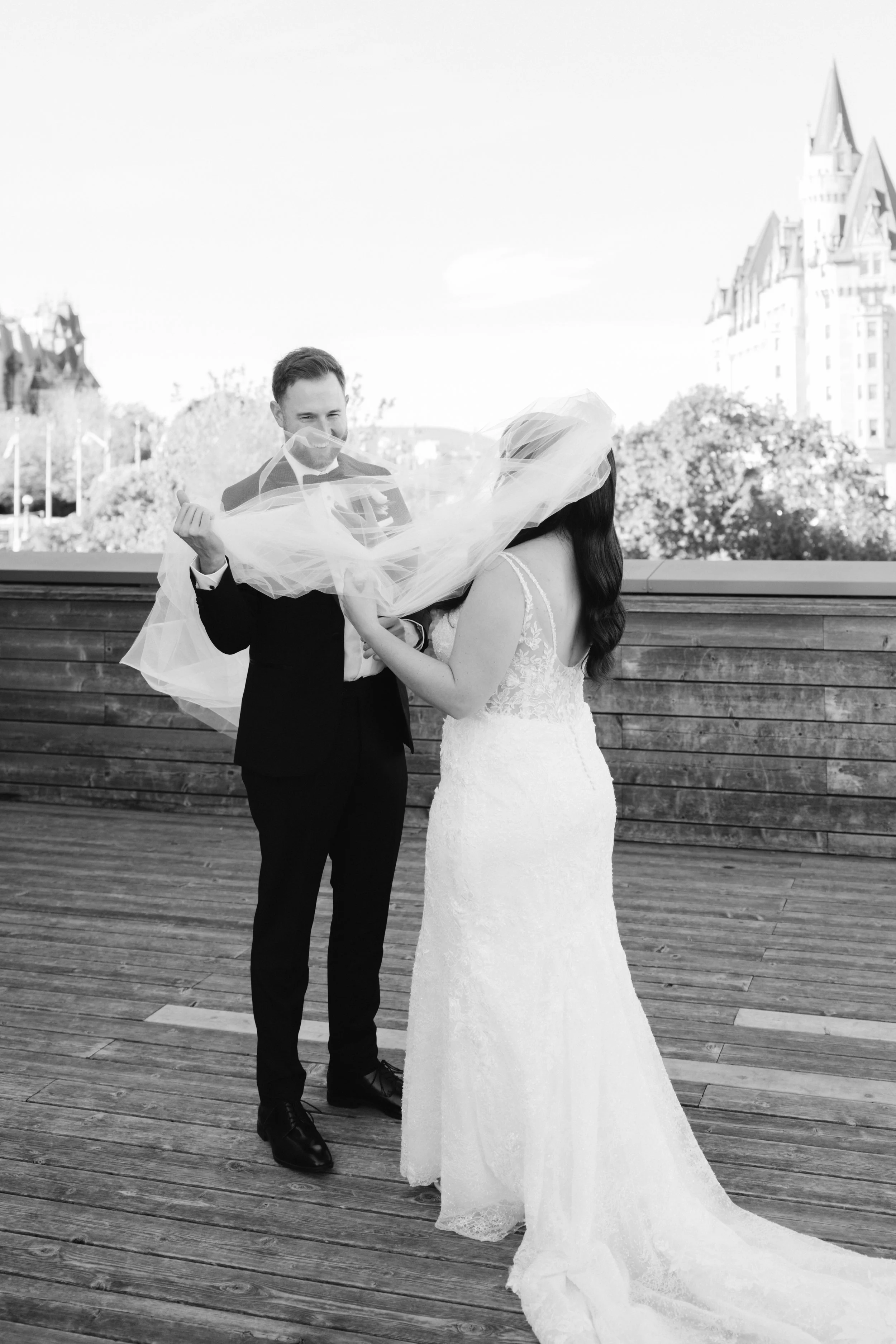 GraceAndGold-JB-WED-0343.jpg