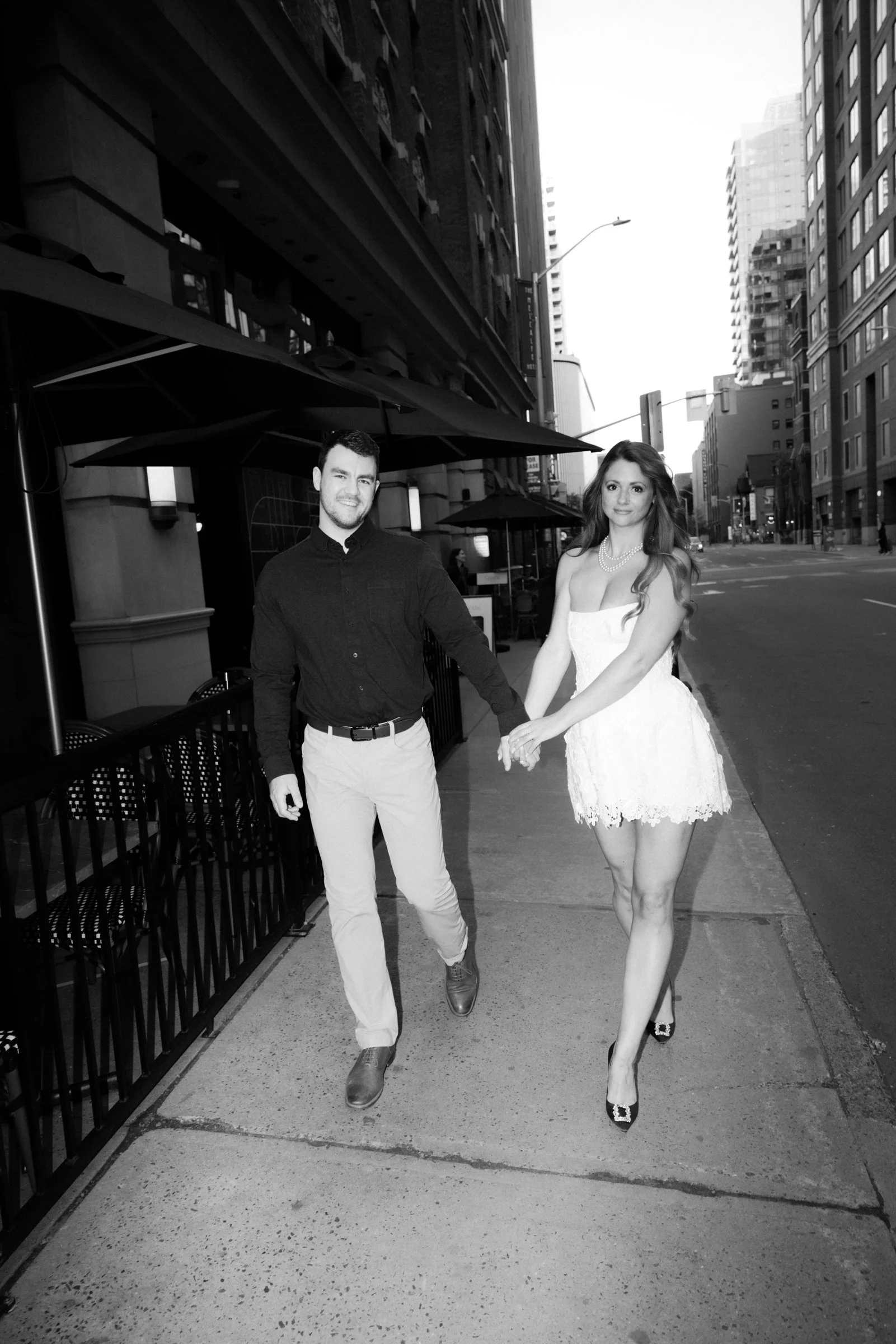 downtown-ottawa-engagement-session-kr-0022.jpg