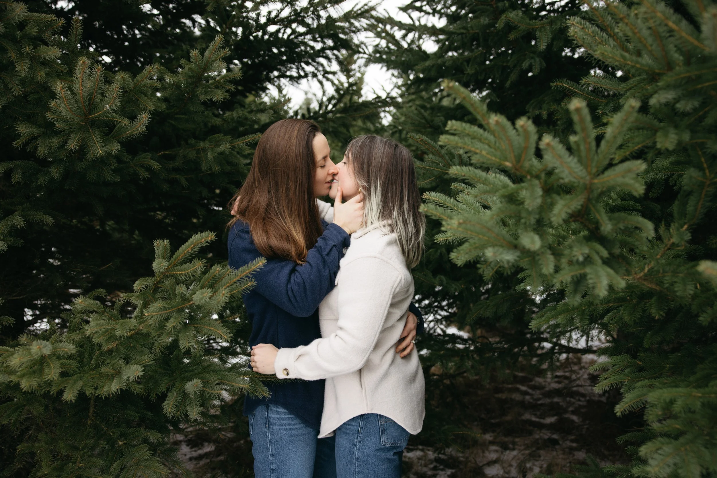 Ottawa-engagement-photographer-tracy-grace-0035.jpg