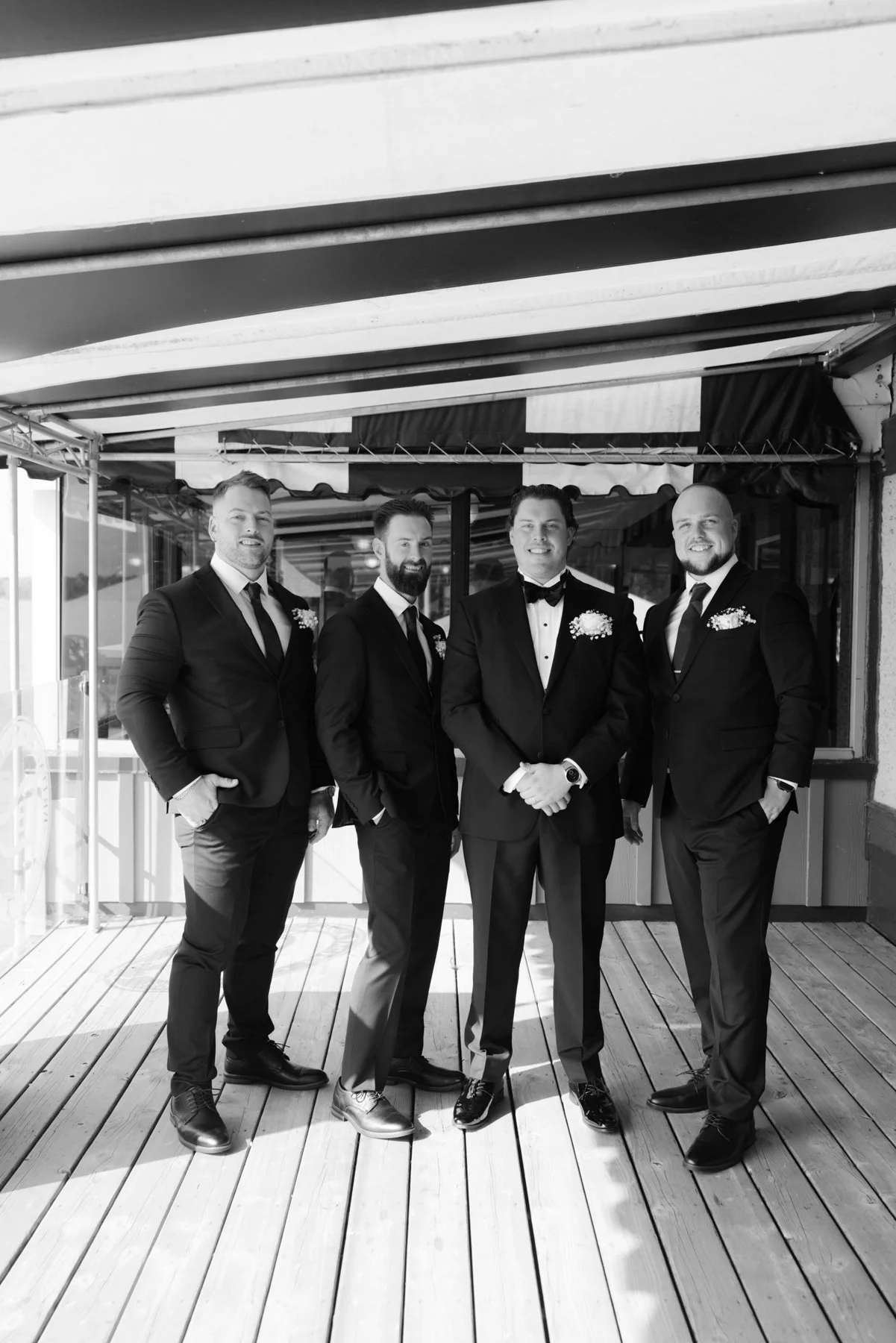 britannia-yacht-club-wedding-mn-0072.jpg