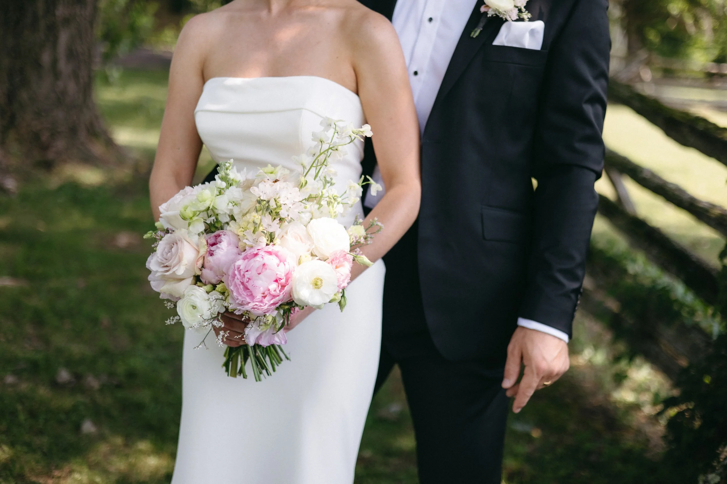 GraceAndGold-JA-WED-0237.jpg
