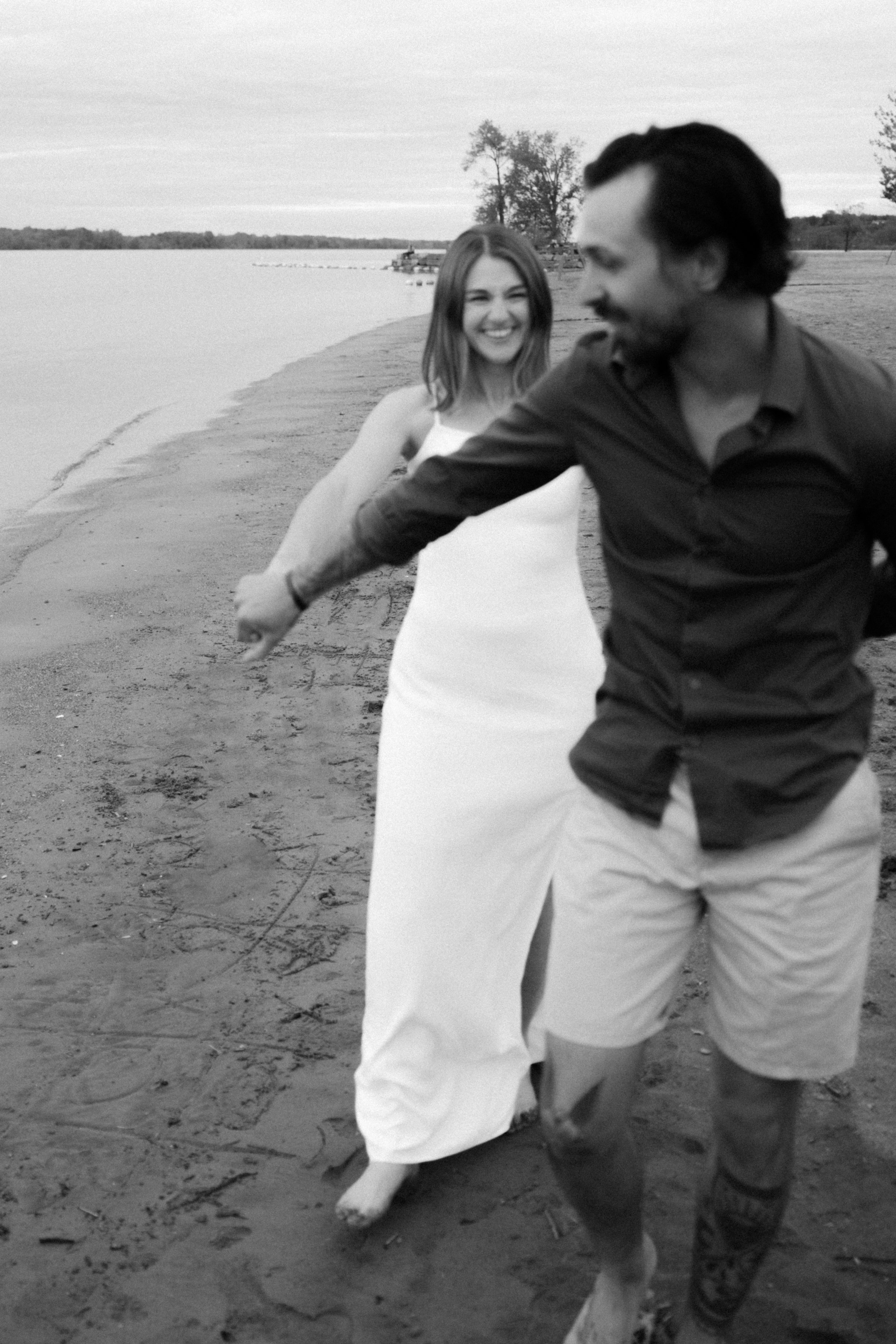 petrie-island-engagement-session-0056.jpg
