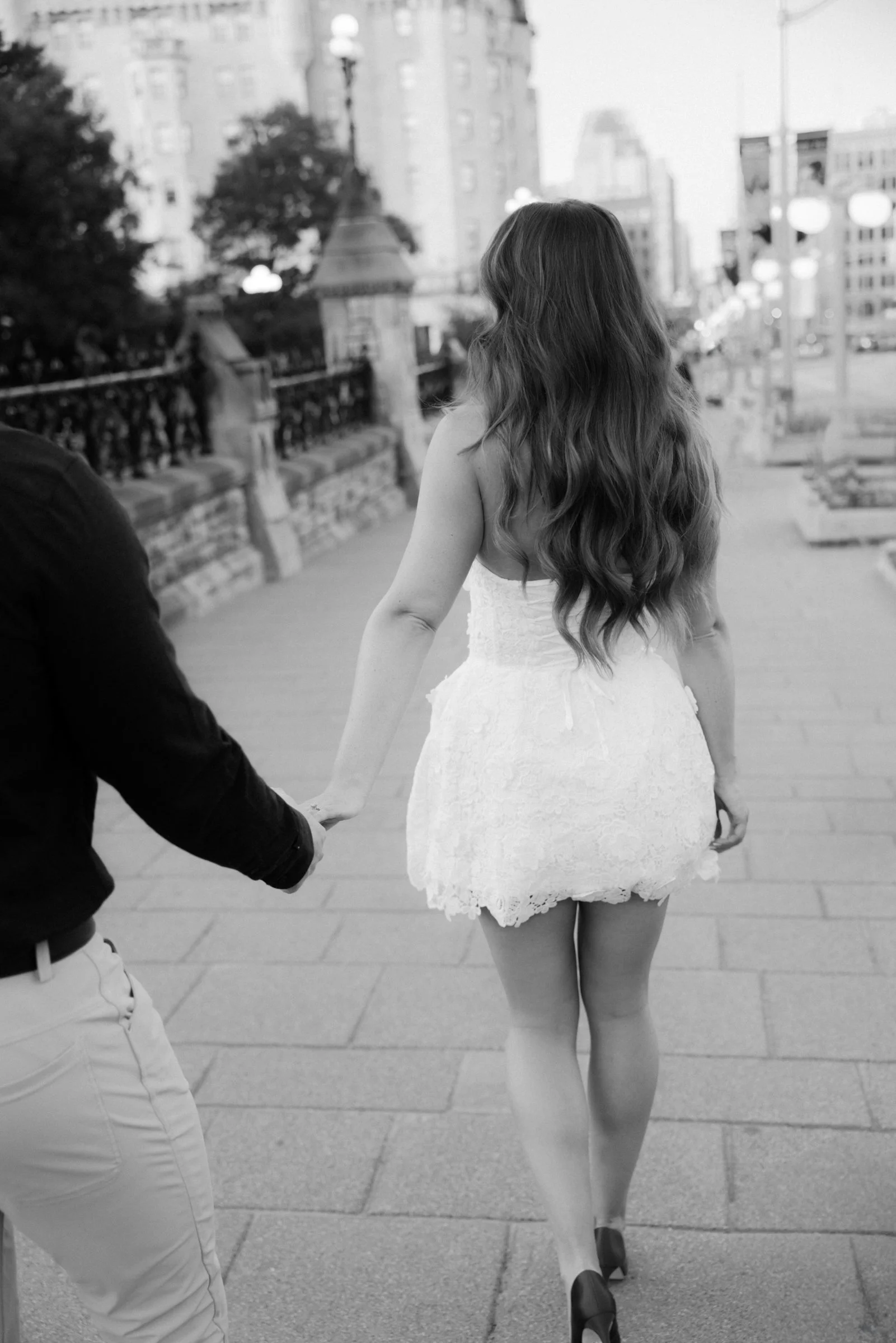 downtown-ottawa-engagement-session-kr-0051.jpg