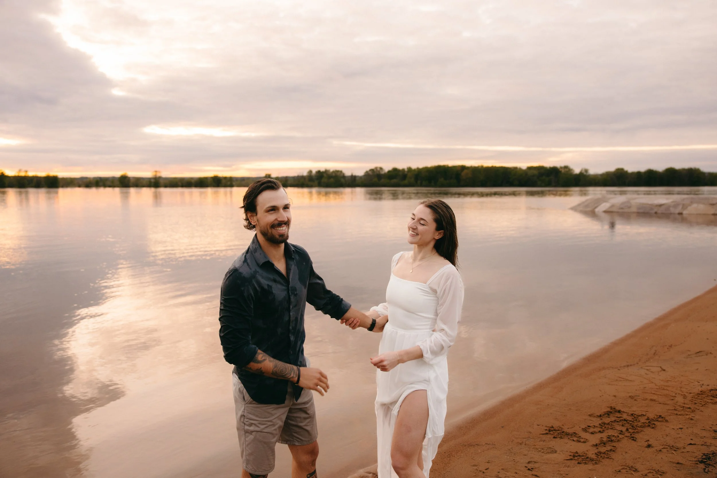 petrie-island-engagement-session-0122.jpg