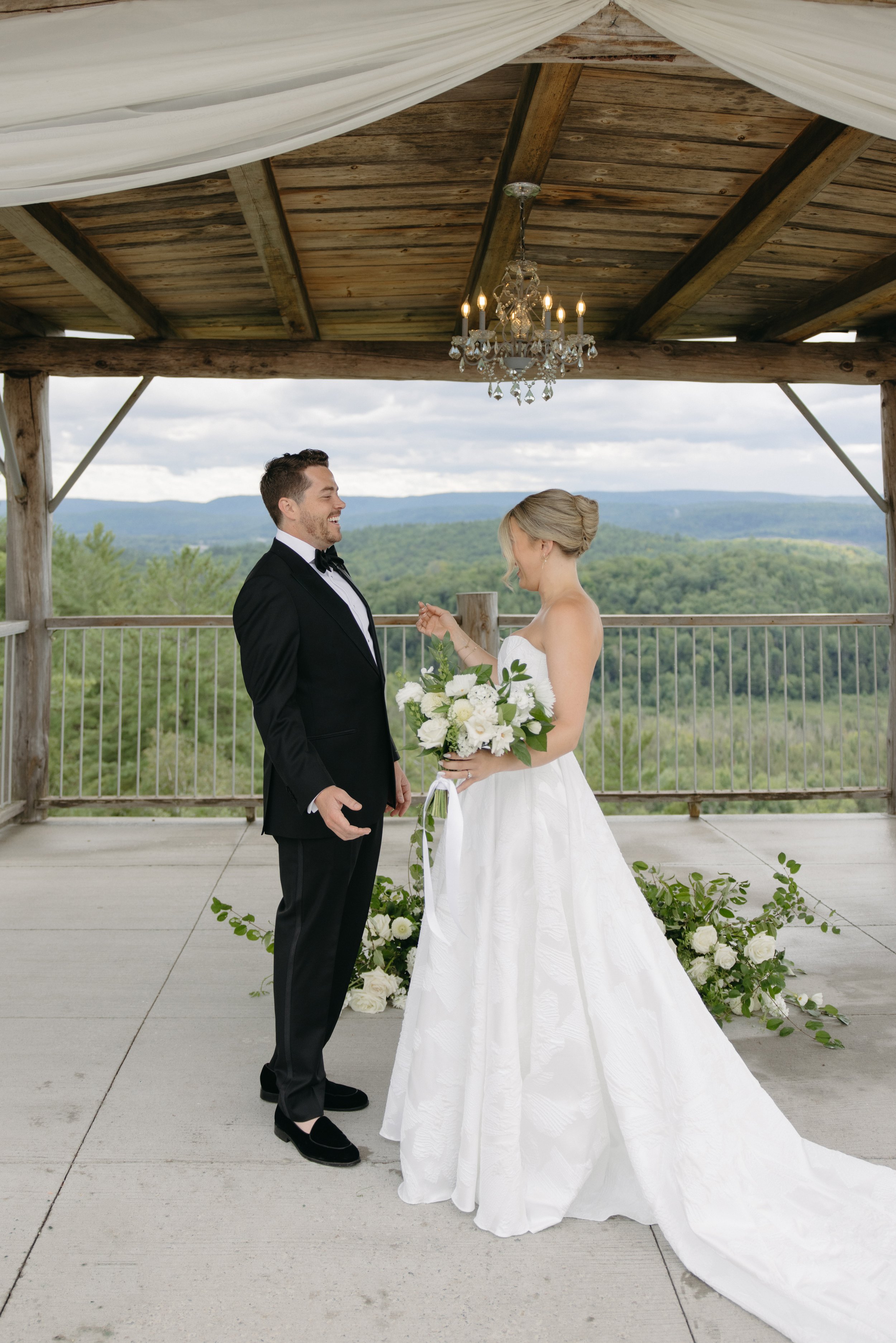 GraceAndGold-VJ-WED-0238.jpg