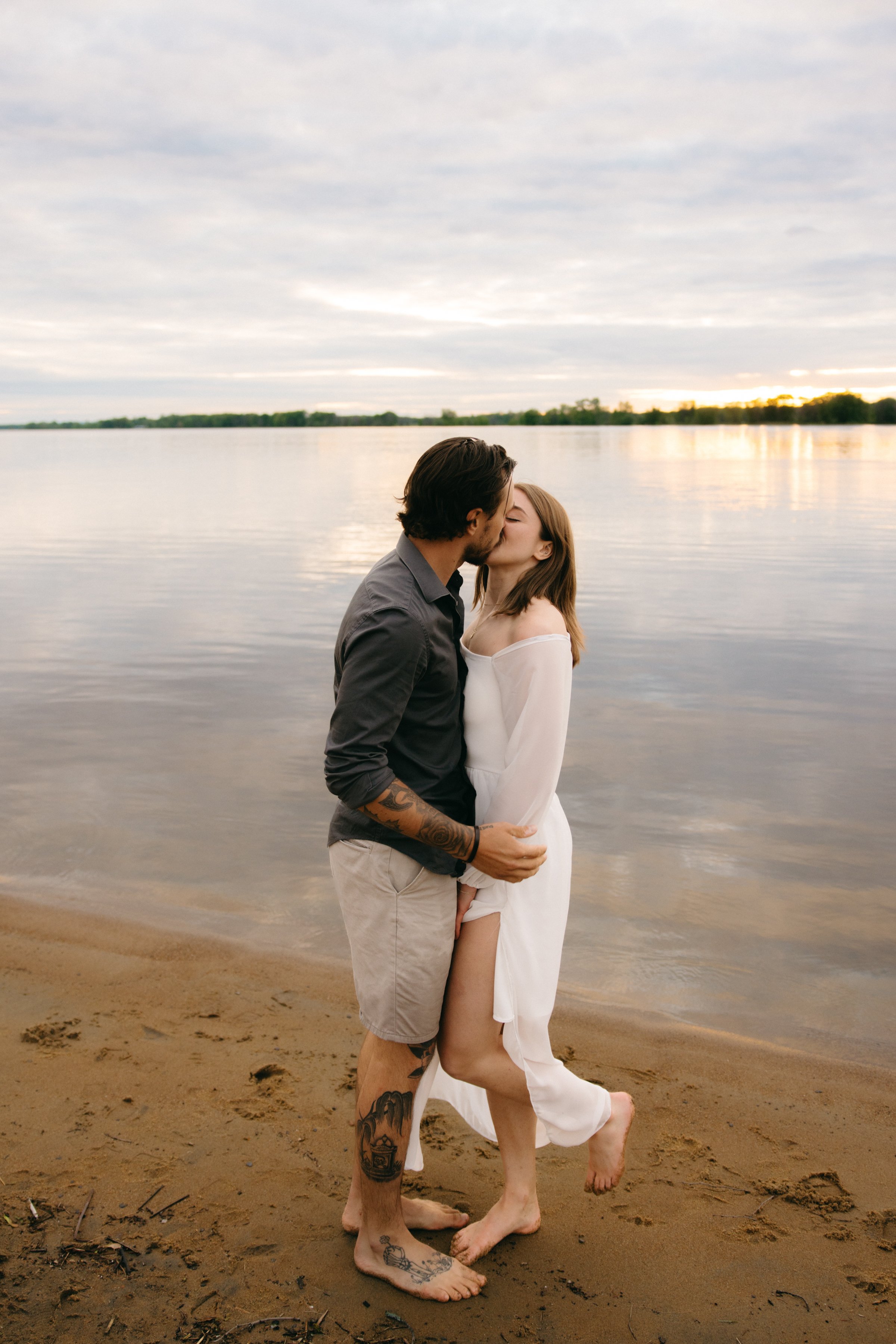 petrie-island-engagement-session-0090.jpg