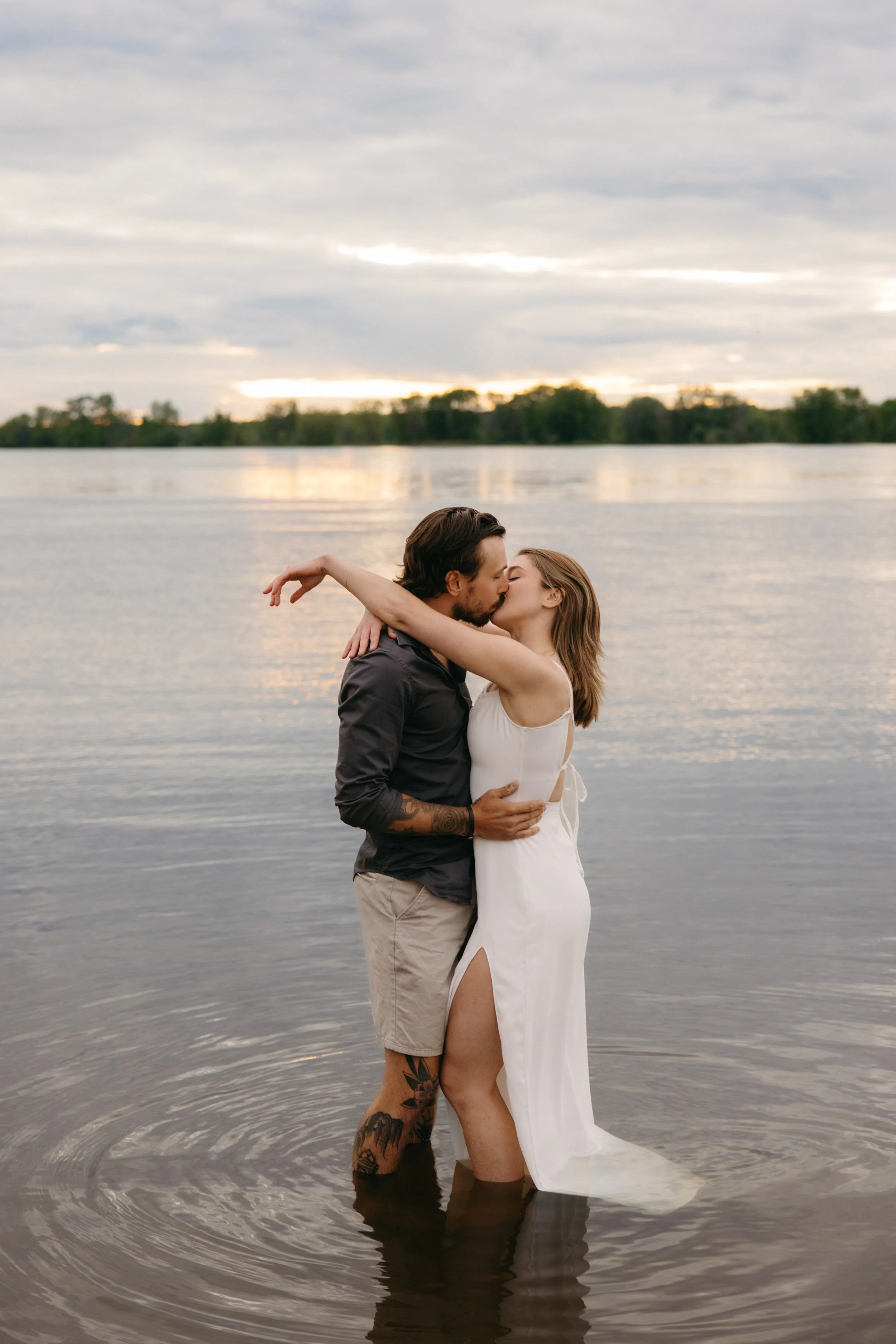 petrie-island-engagement-session-0070.jpg