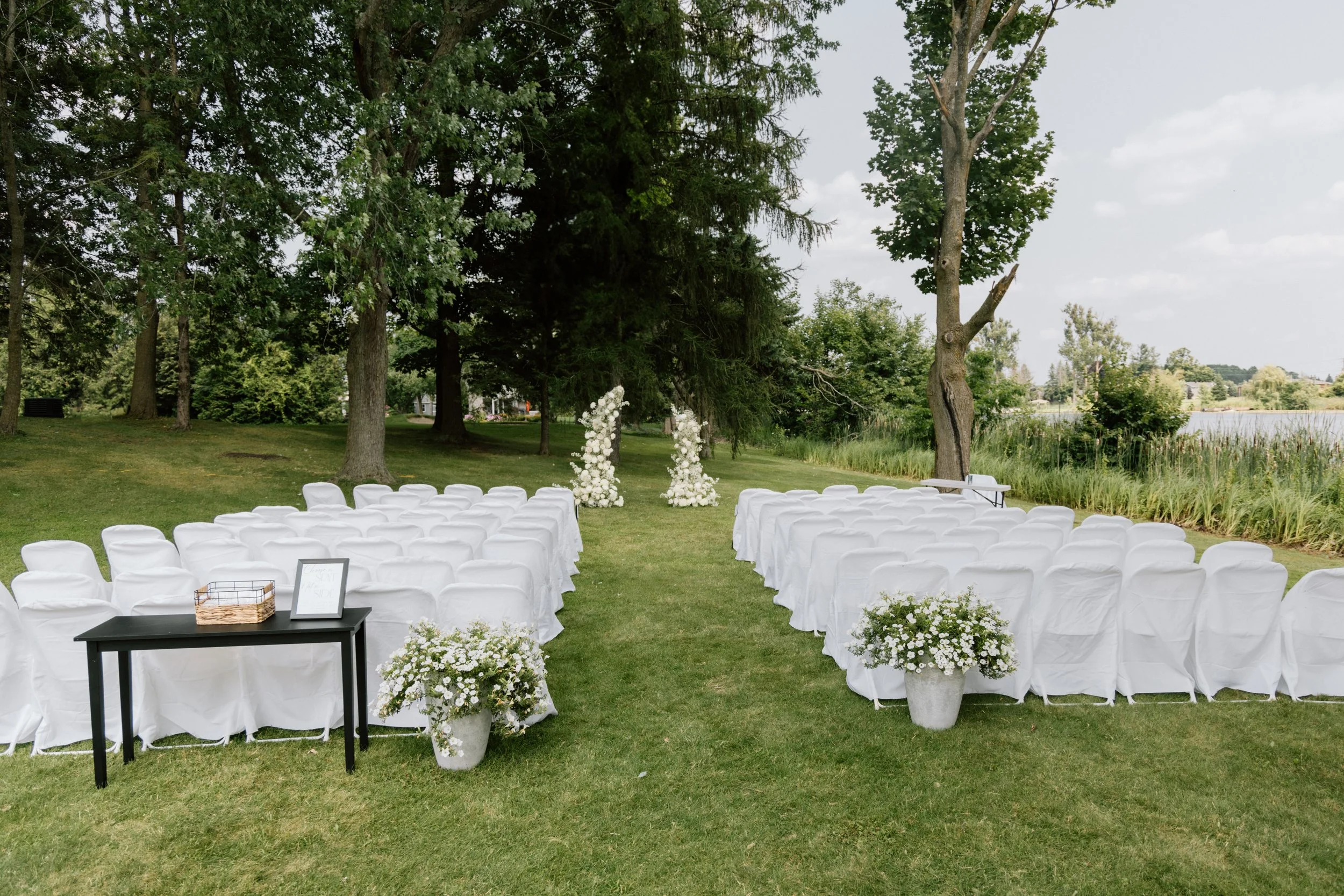 GraceAndGold-MJ-WED-0740.jpg