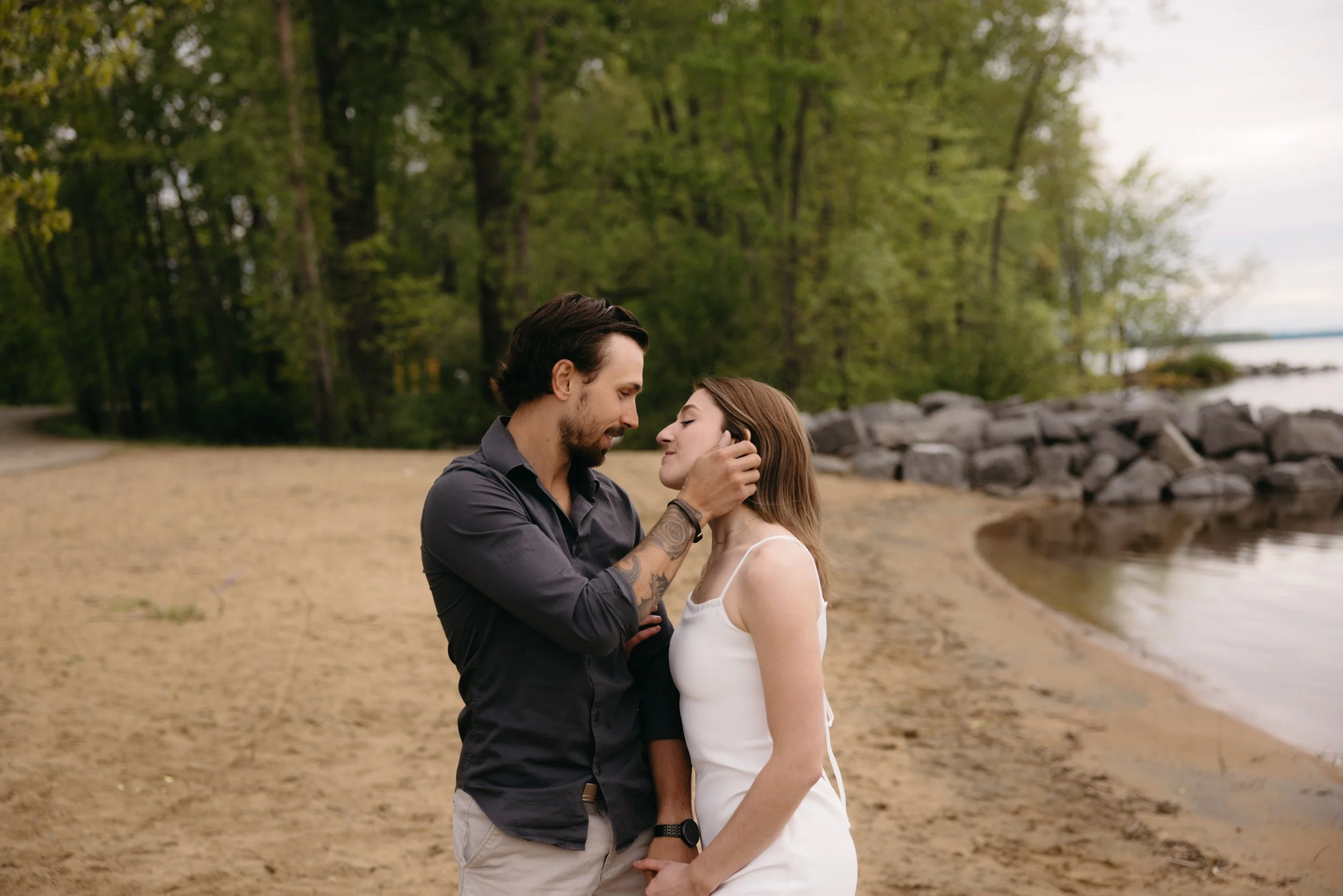petrie-island-engagement-session-0064.jpg