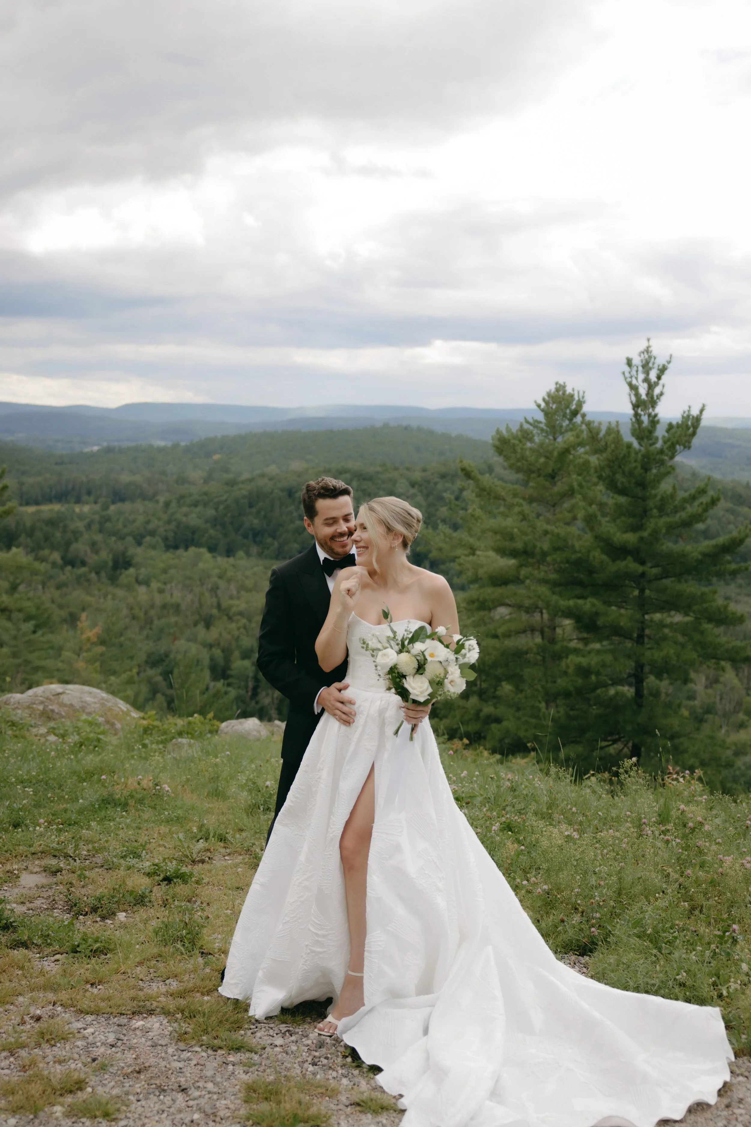 GraceAndGold-VJ-WED-0354.jpg