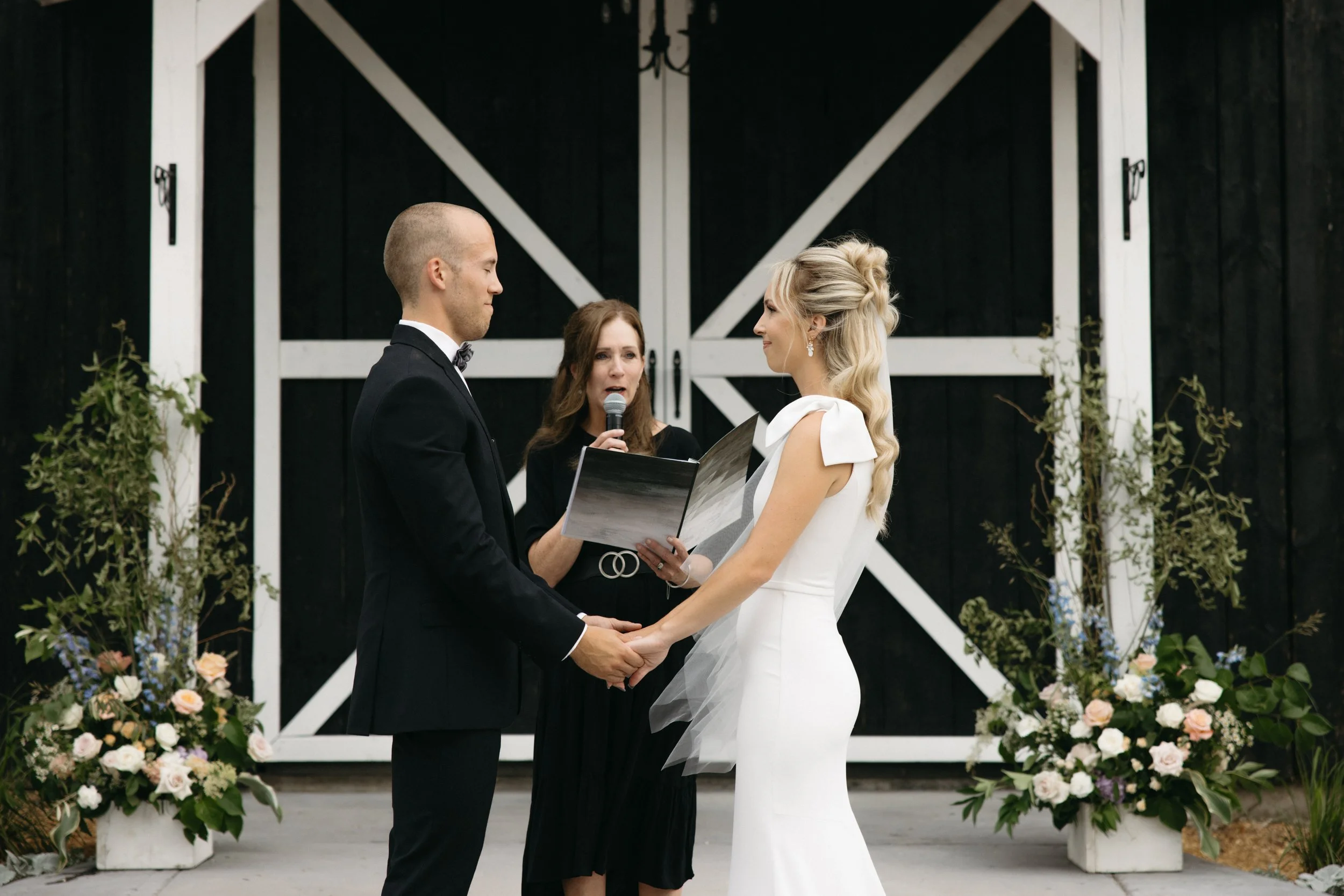BLEEKS-AND-BERGAMOT-WEDDING-photography-0156.jpg