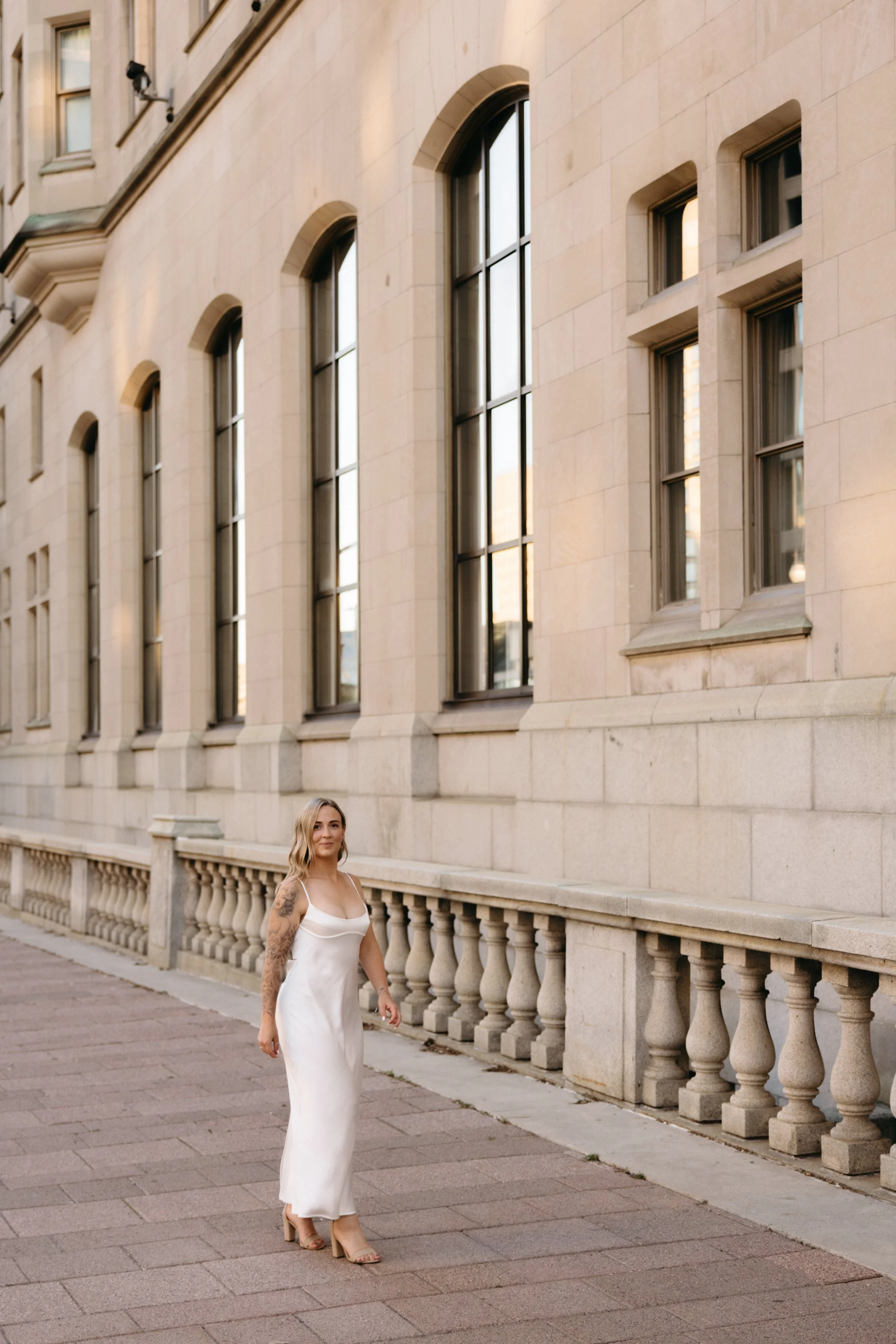 ottawa-downtown-engagement-session-0051.jpg