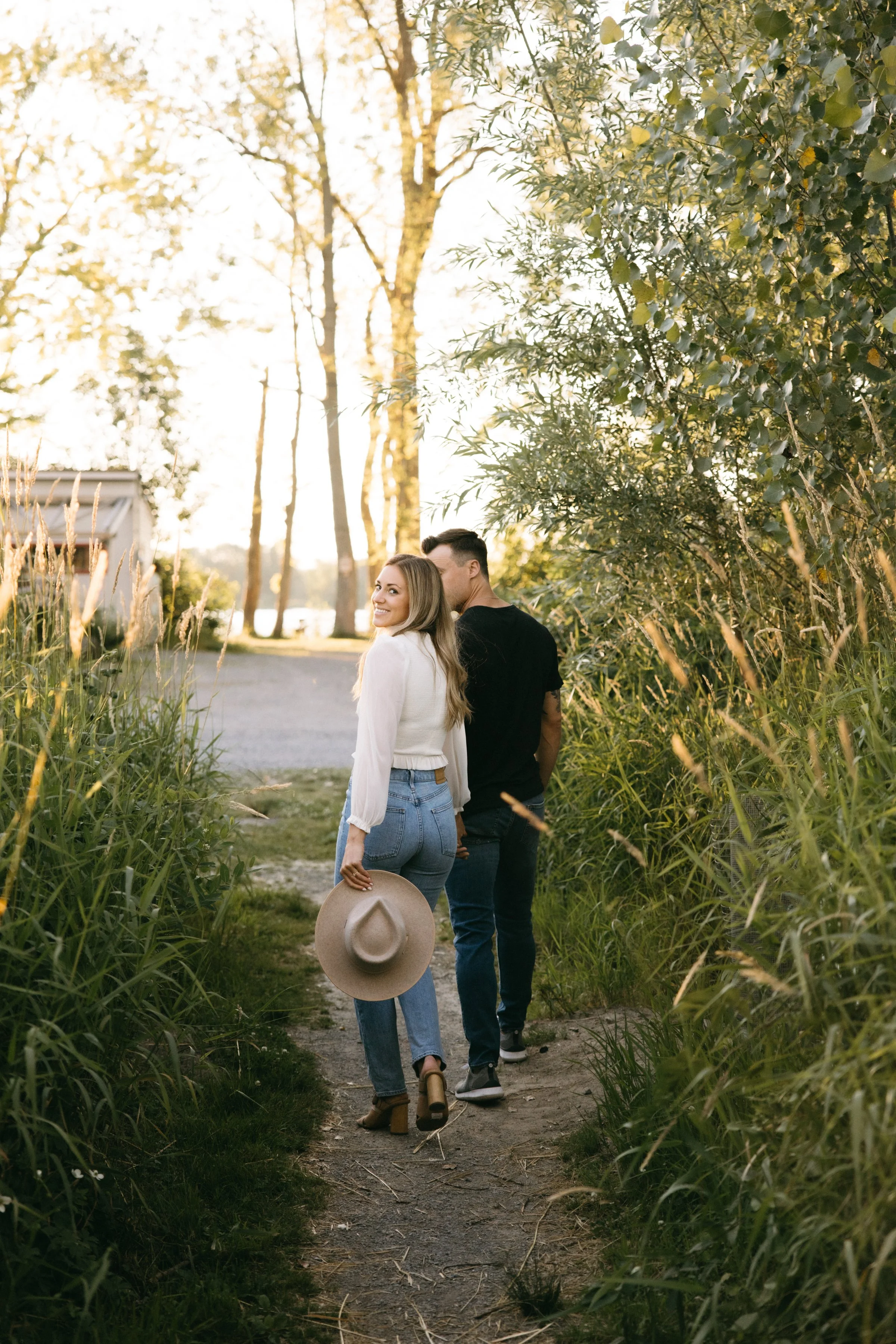 ottawa-ENGAGEMENT-photographer-0028.jpg